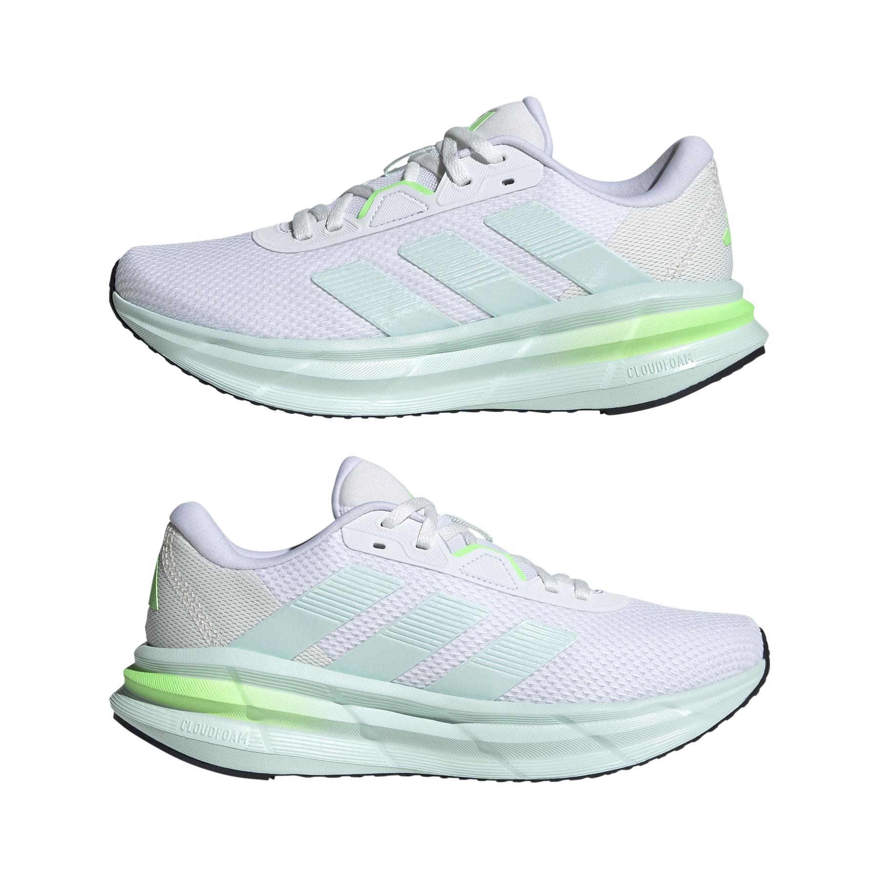 a/d/adidas_jq2610_10_footwear_photography_mirrored_pair_view_white.jpg