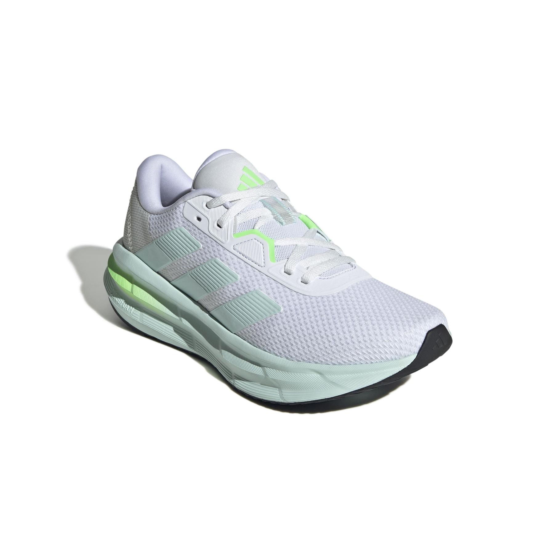 a/d/adidas_jq2610_6_footwear_photography_front_lateral_top_view_white.jpg