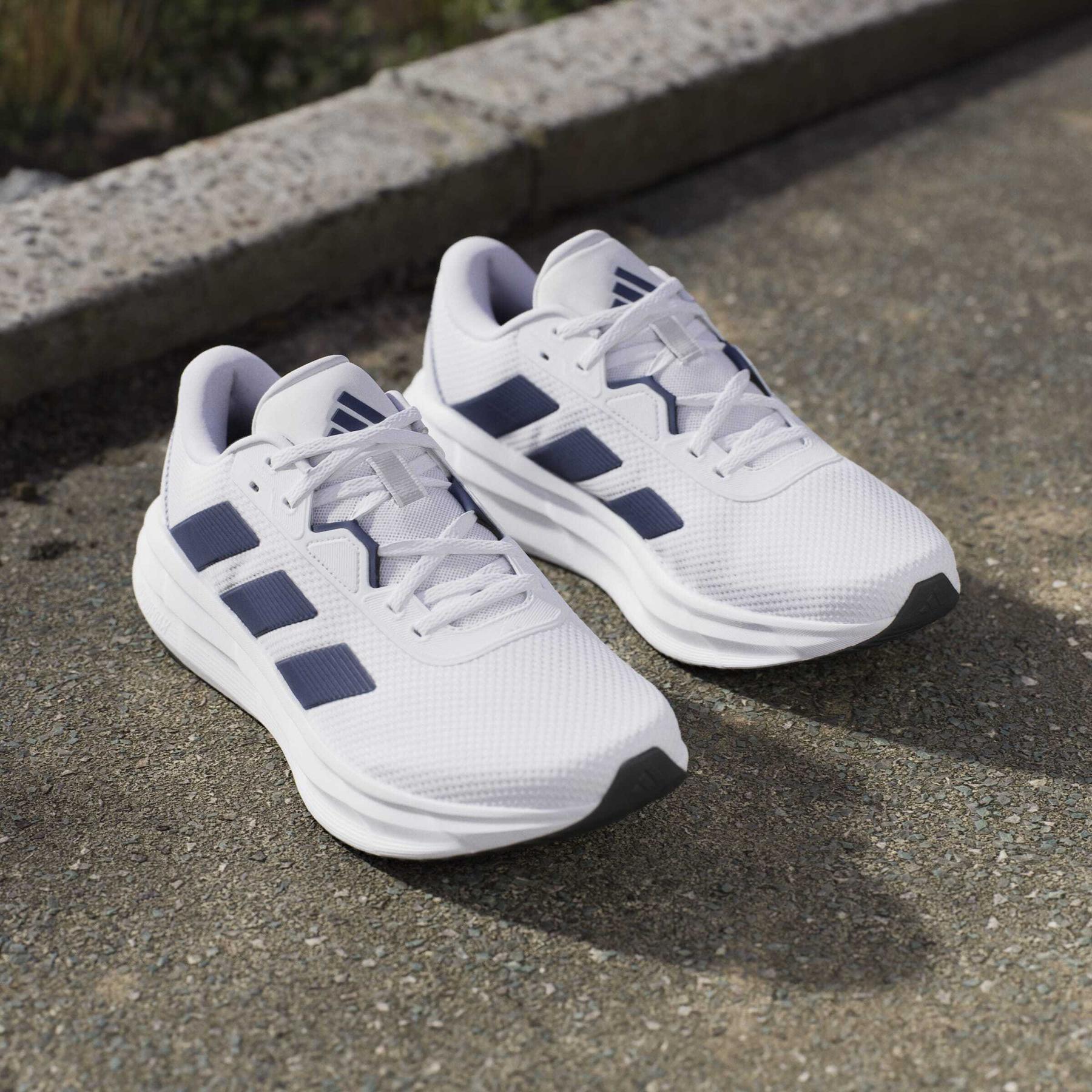a/d/adidas_jq2620_ftwwht-dkblue-cblack_18.jpg