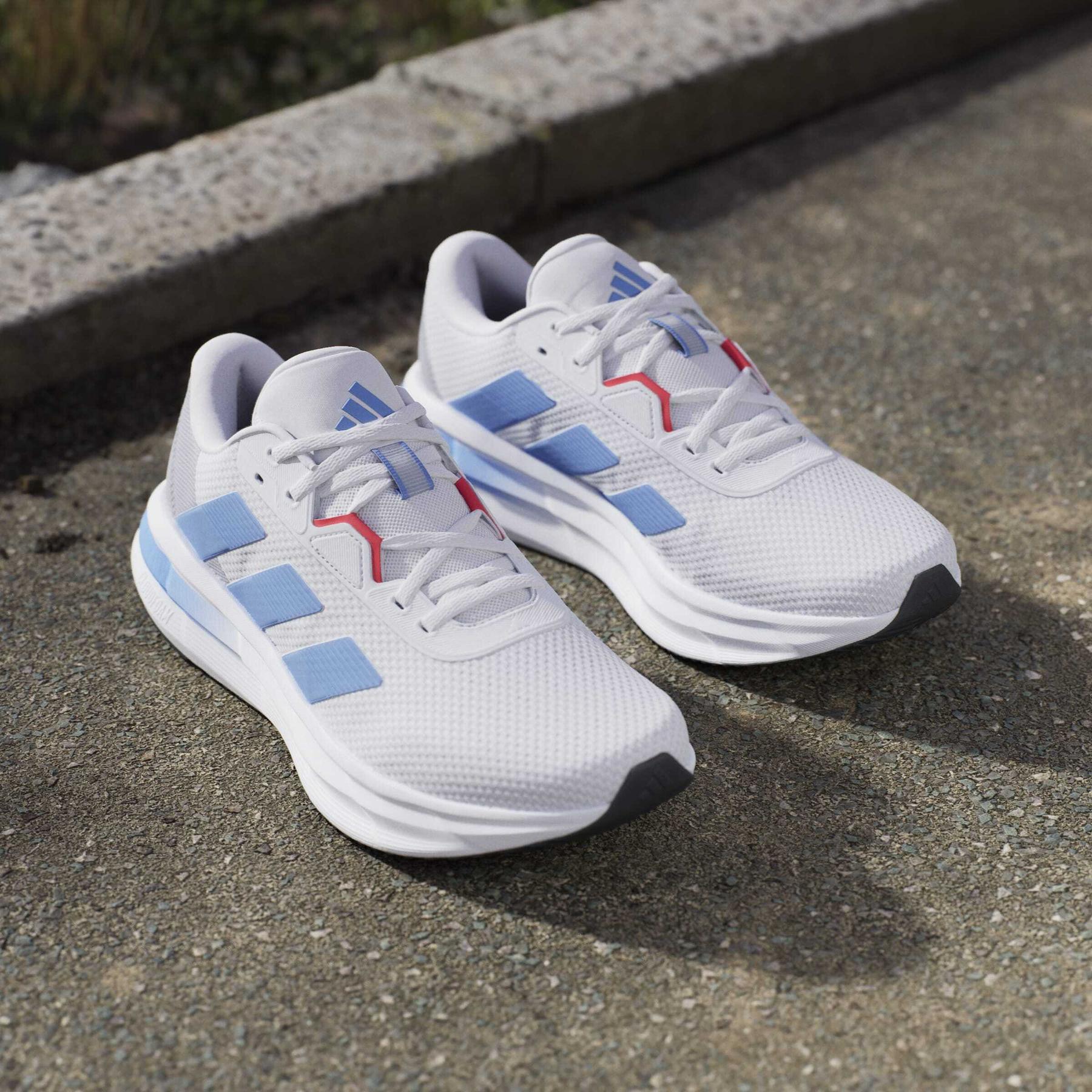 product/a/d/adidas_jq2622_dshgry-blufus-lucred_18.jpg