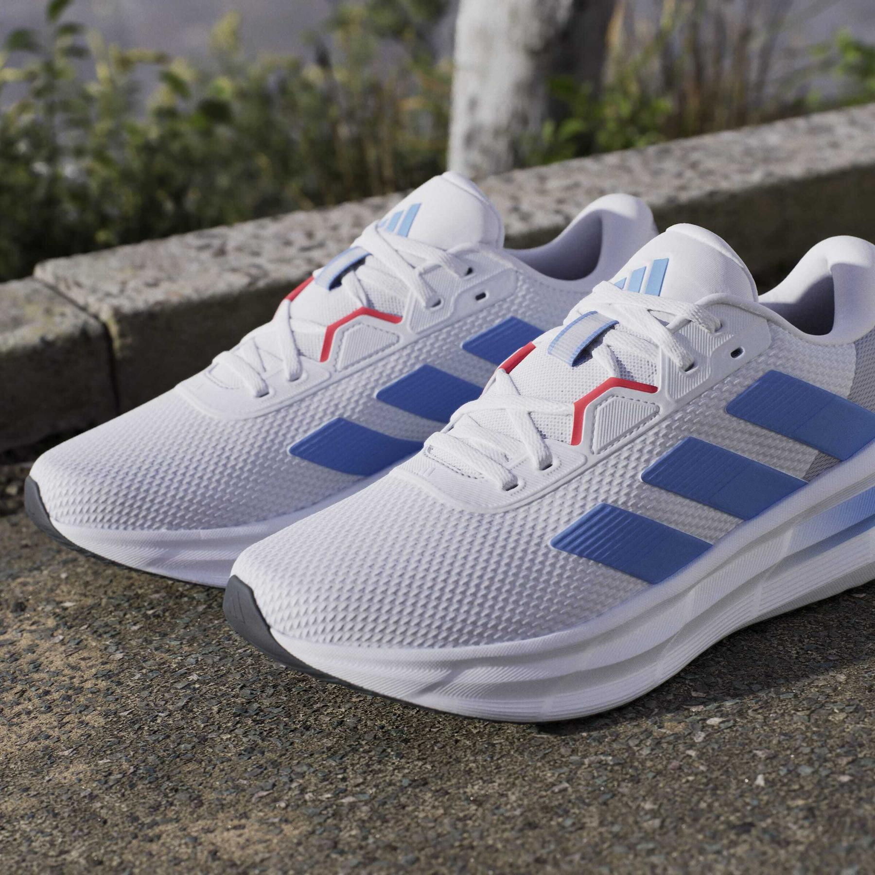 product/a/d/adidas_jq2622_dshgry-blufus-lucred_21.jpg
