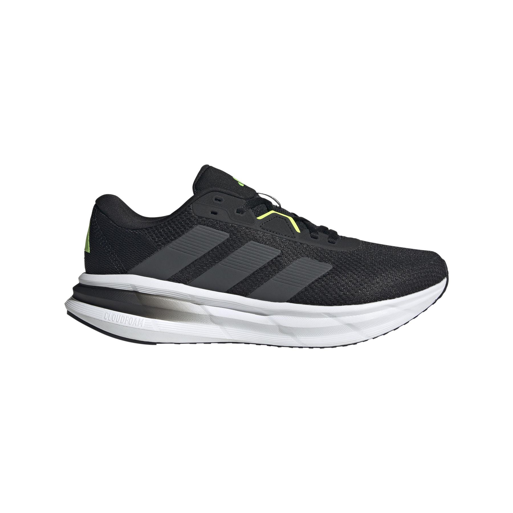 a/d/adidas_jq2625_cblack-carbon-luclem_1.jpg