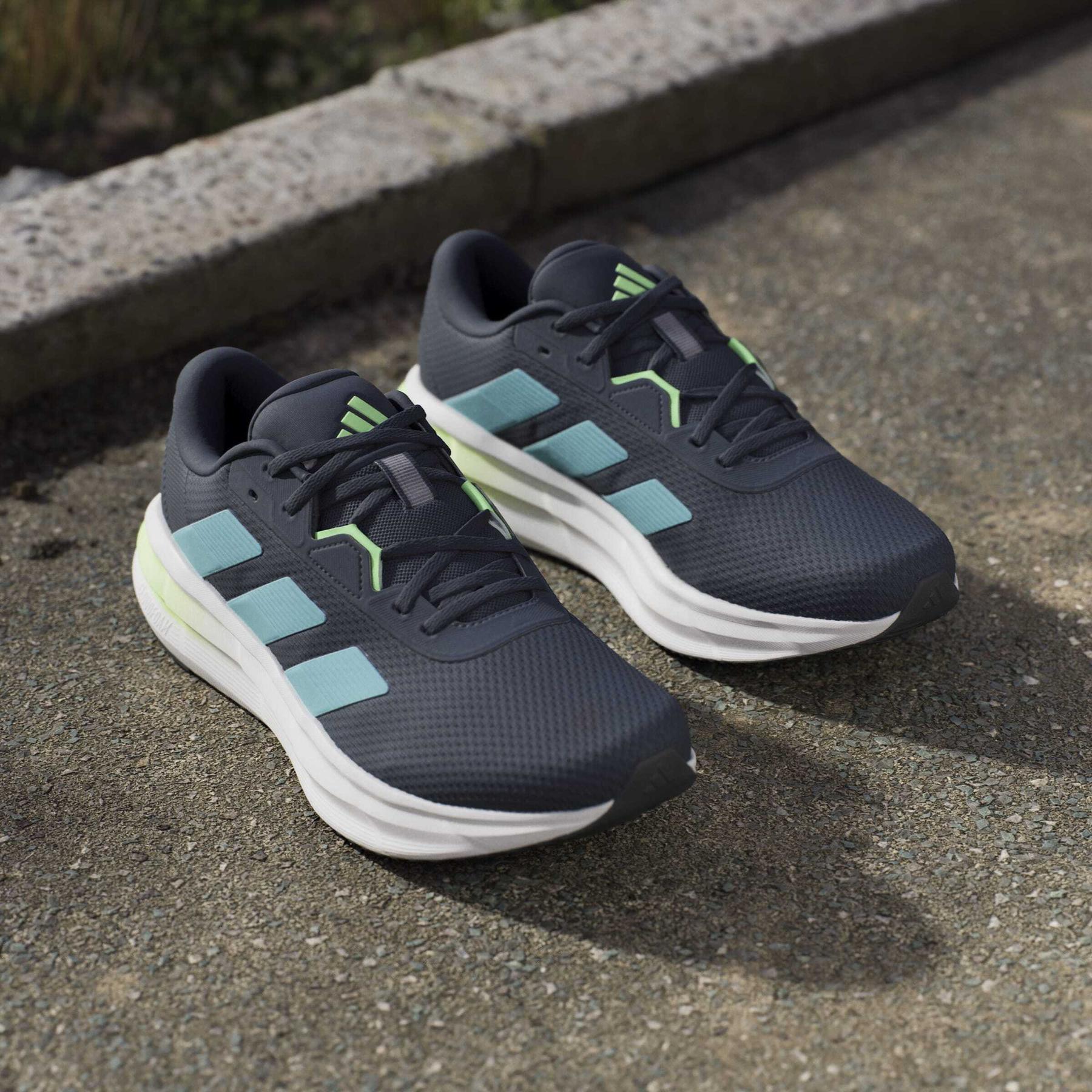 a/d/adidas_jq2627_aurink-minton-limbur_18.jpg