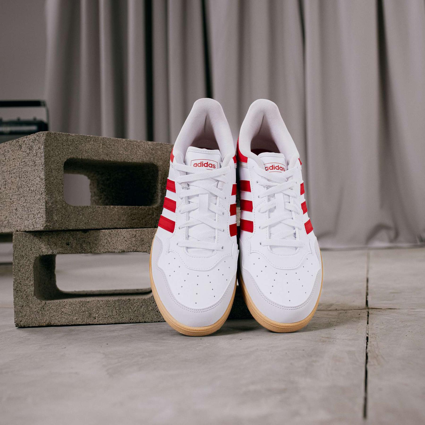 product/a/d/adidas_jq2735_13_footwear_photography_heromrktng_view_1-nw091625.jpg