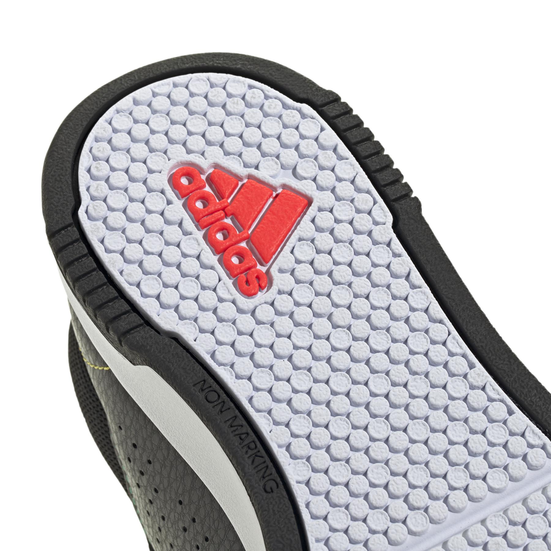 product/a/d/adidas_jq2869_cblack-ironmt-lucred_9.jpg