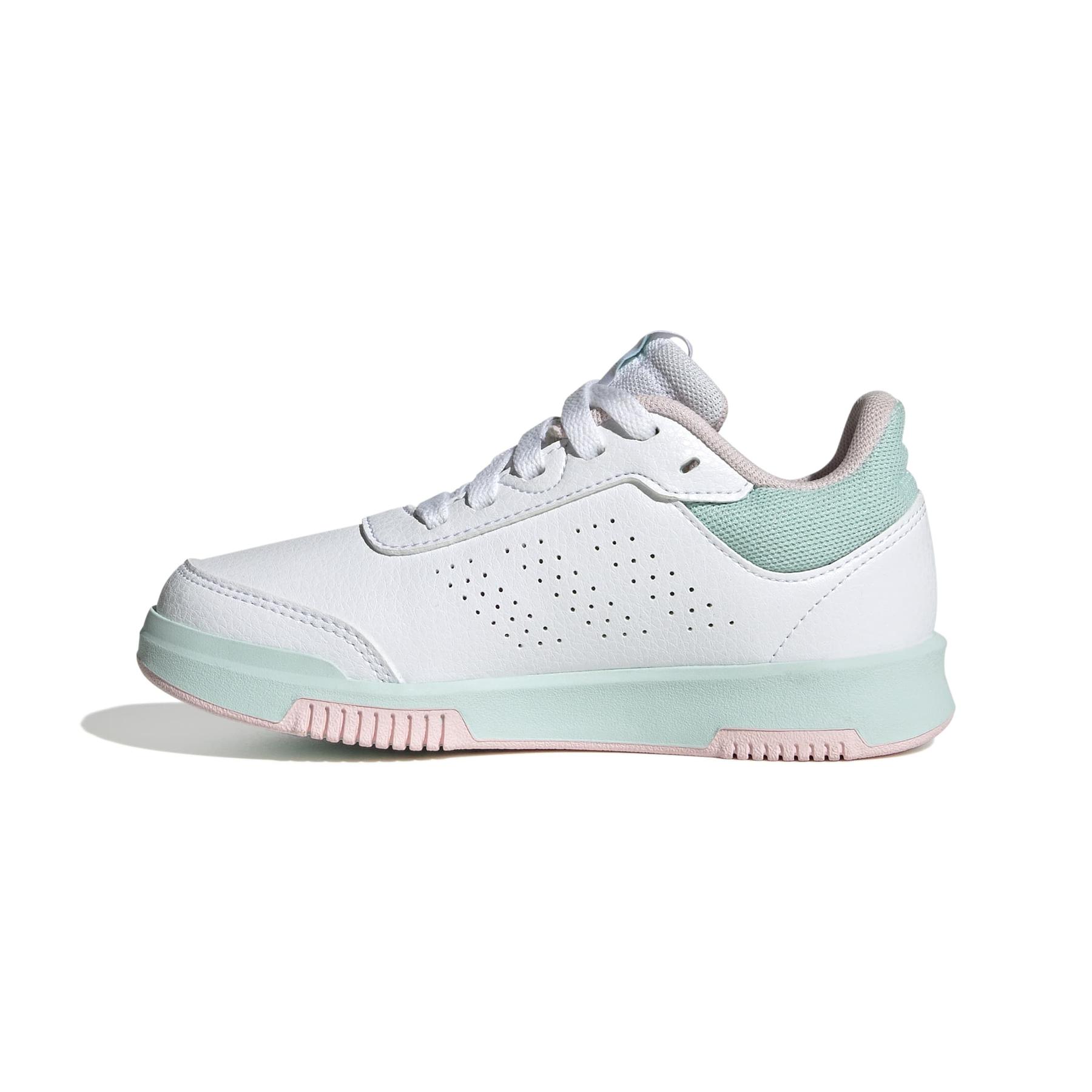 product/a/d/adidas_jq2872_5_footwear_photography_side_medial_center_view_white-nw091625.jpg