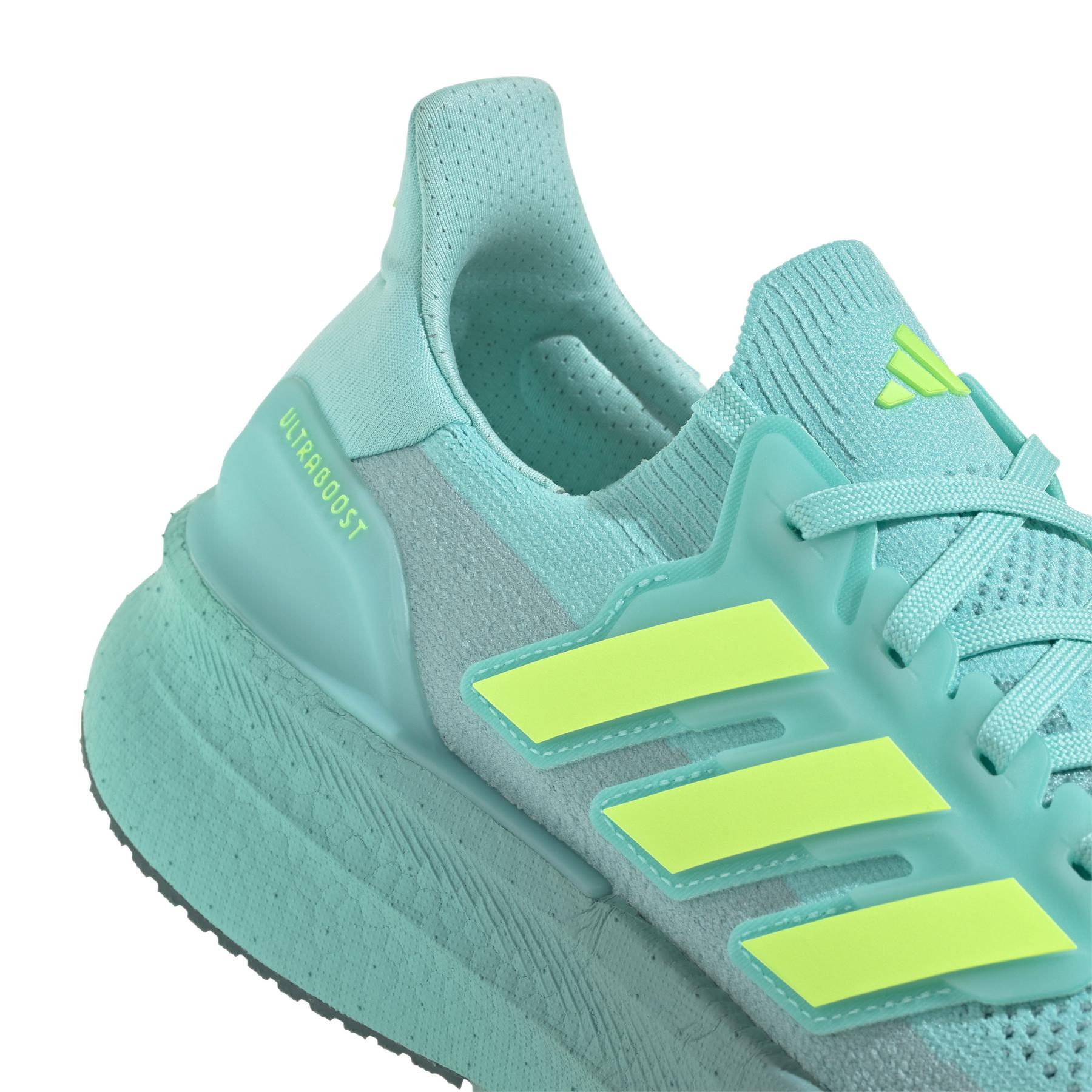 a/d/adidas_jq2909_9_footwear_photography_detail_view_2_white.jpg