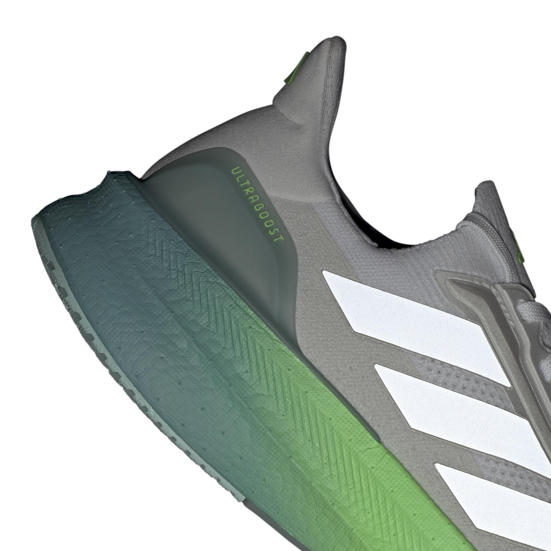 a/d/adidas_jq2919_13_footwear_photography_reflective_detail_white.jpg