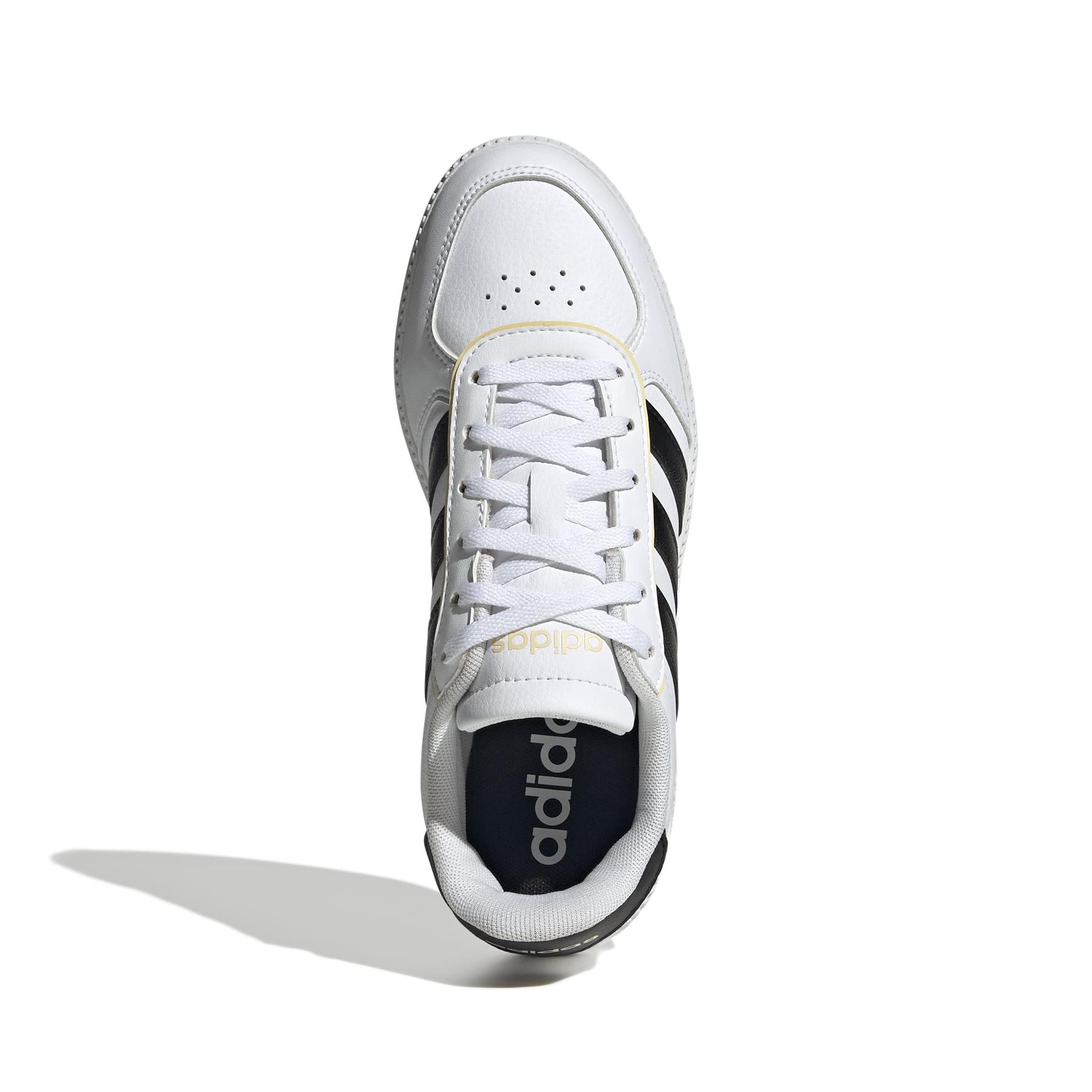 product/a/d/adidas_jq3056_3_footwear_photography_top_portrait_view_white.jpg