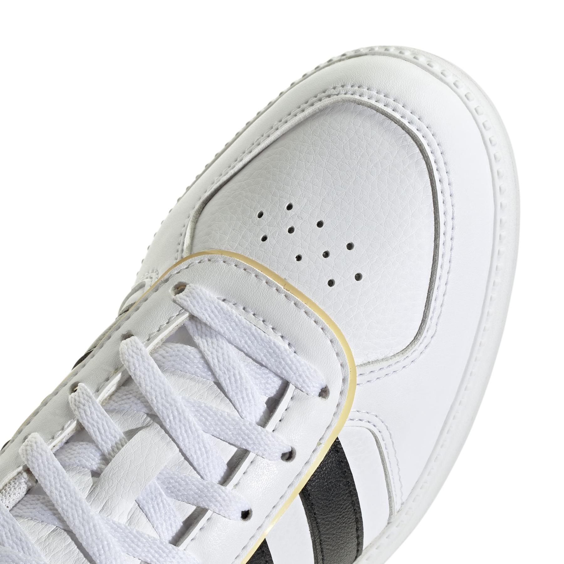 product/a/d/adidas_jq3056_9_footwear_photography_detail_view_2_white.jpg