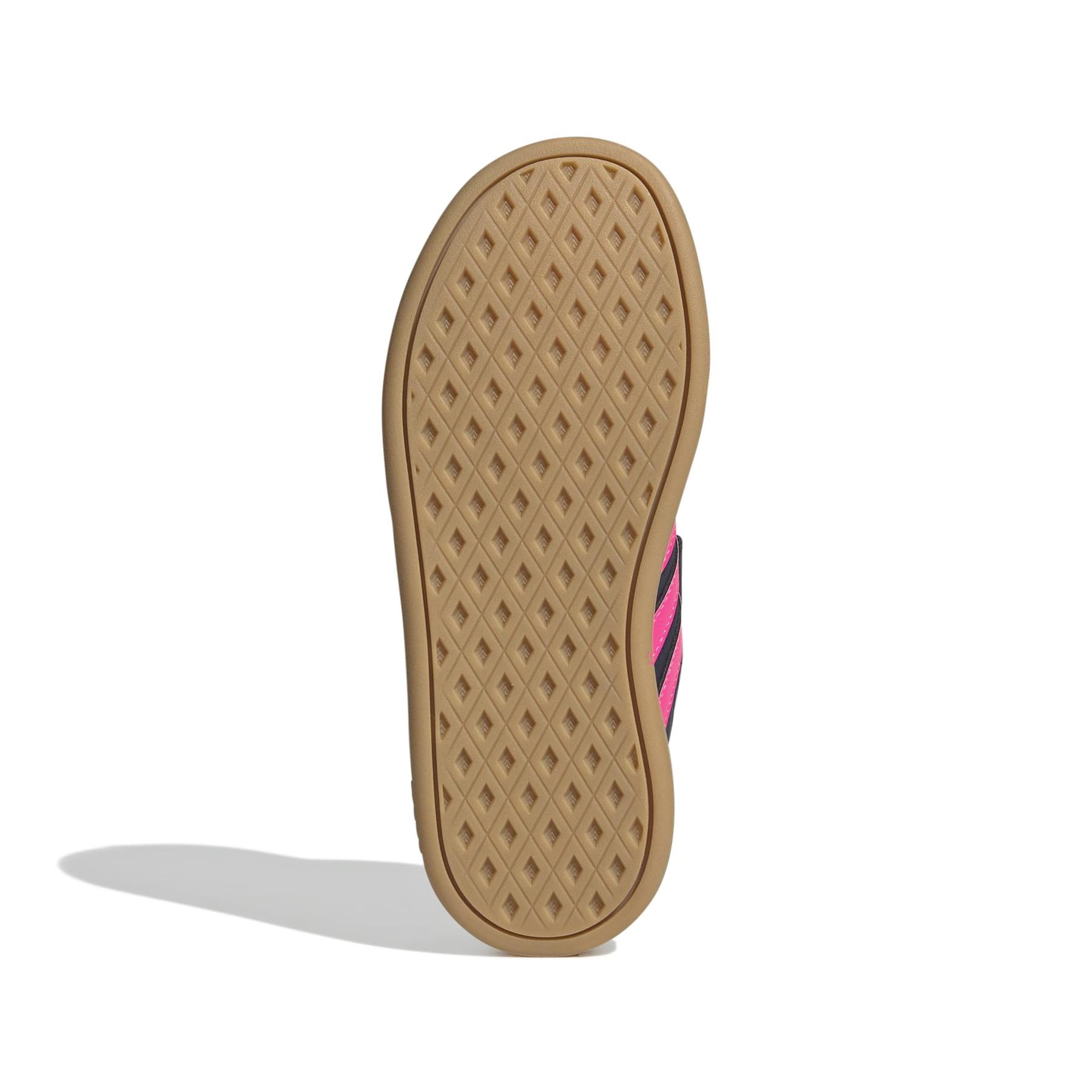 product/a/d/adidas_jq3060_4_footwear_photography_bottom_view_white.jpg