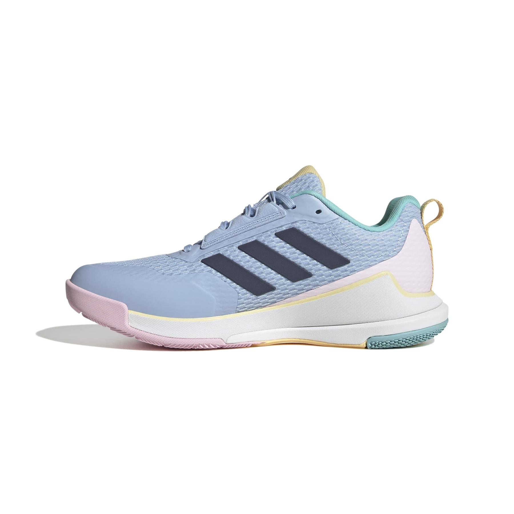 product/a/d/adidas_jq3601_5_footwear_photography_side_medial_center_view_white.jpg