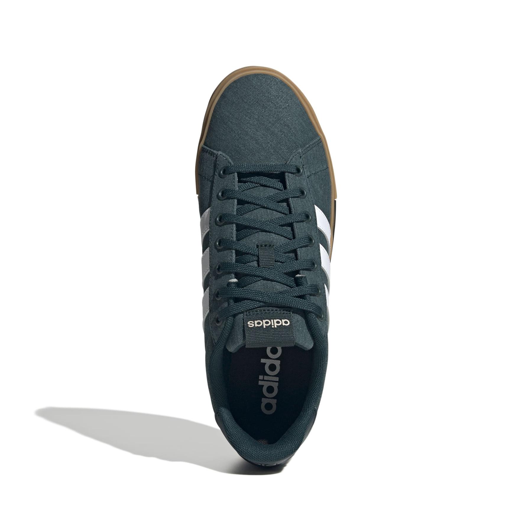 a/d/adidas_jq5614_3_footwear_photography_top_portrait_view_white.jpg