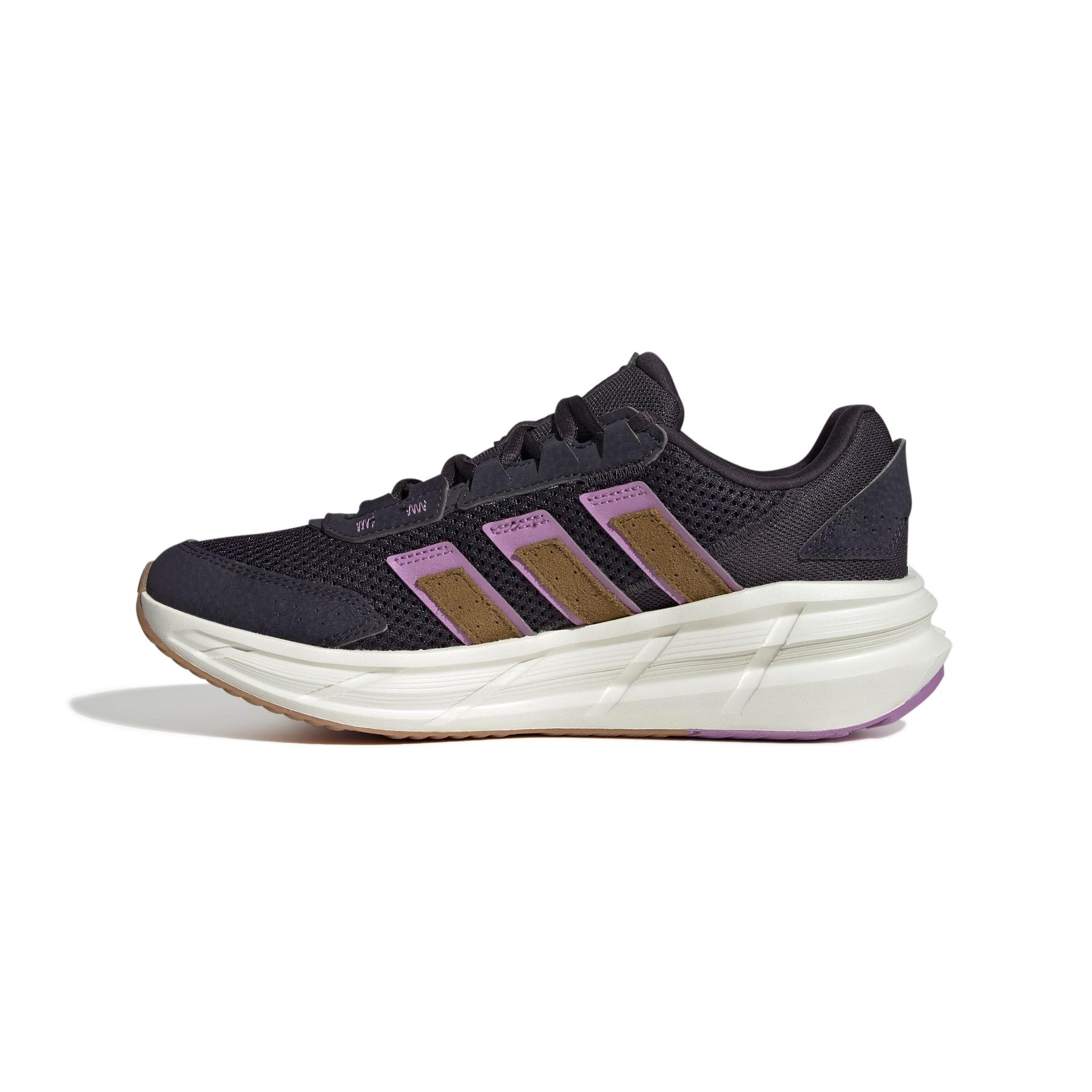 product/a/d/adidas_jq6090_5_footwear_photography_side_medial_center_view_white-nw091625.jpg