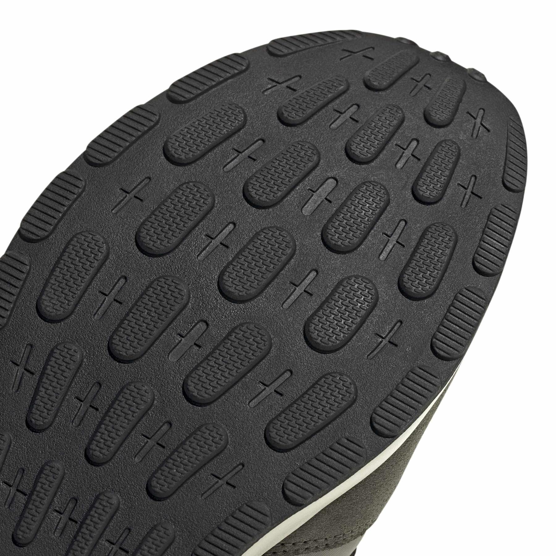 product/a/d/adidas_jq6098_9_footwear_photography_detail_view_2_white-nw091625.jpg
