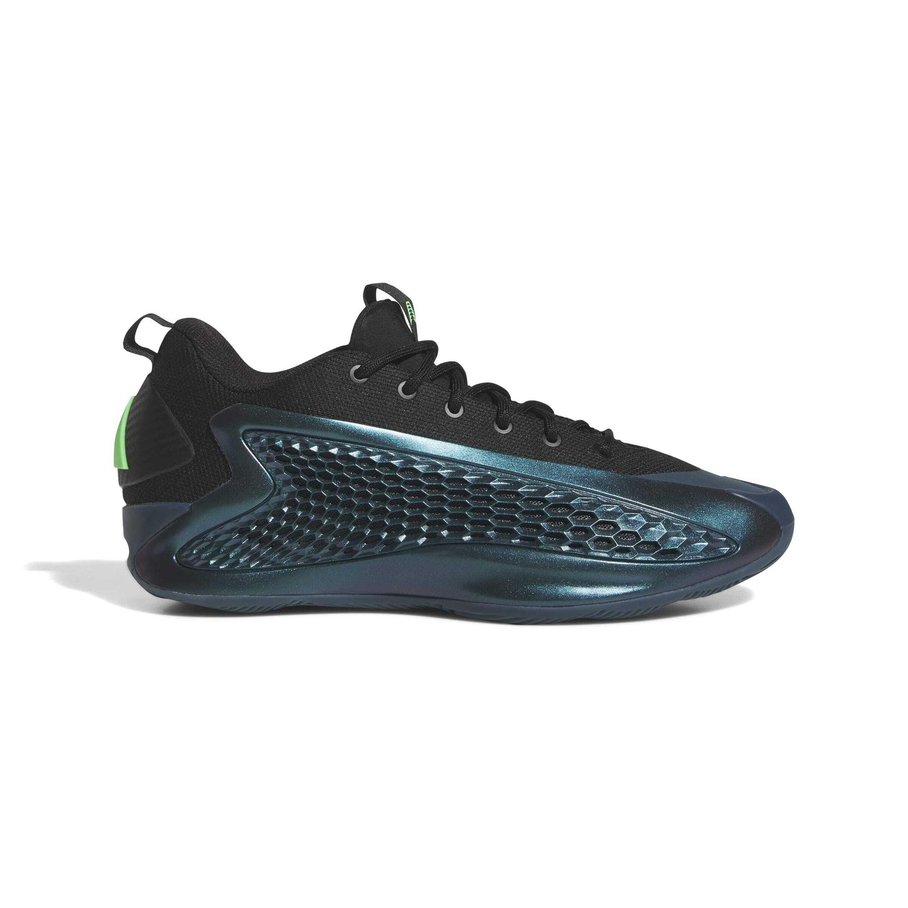 product/a/d/adidas_jq6135_1_footwear_photography_side_lateral_center_view_white-nw091625.jpg