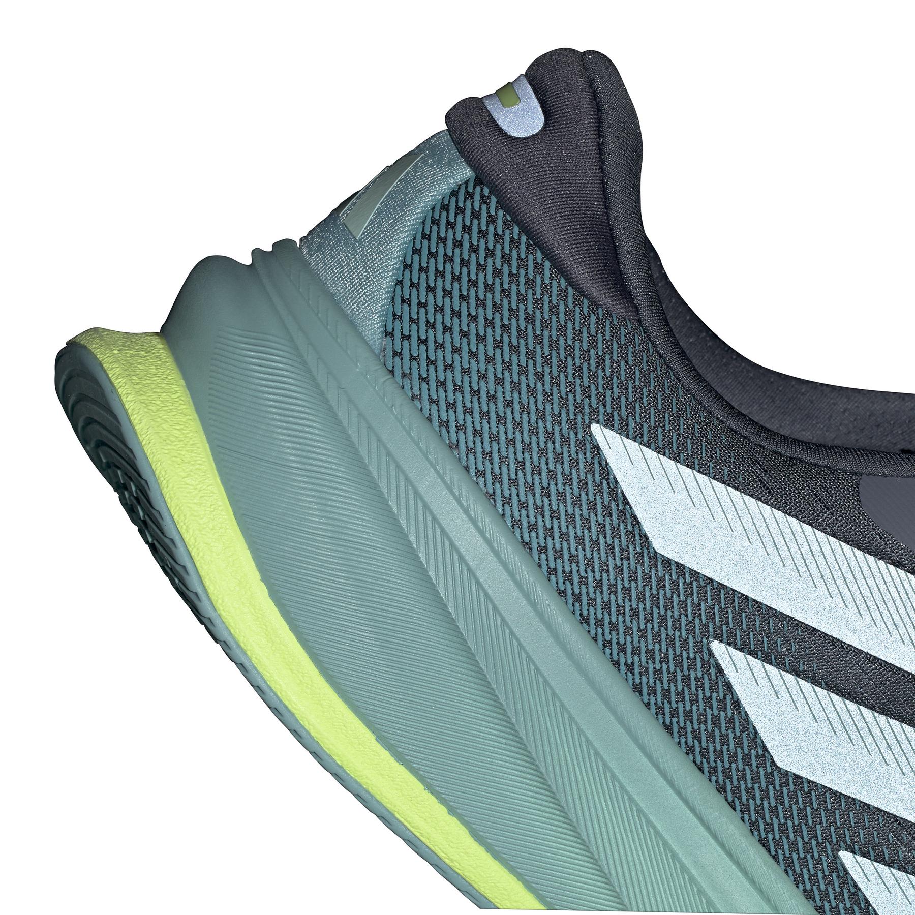 a/d/adidas_jq7701_13_footwear_photography_reflective_detail_white.jpg