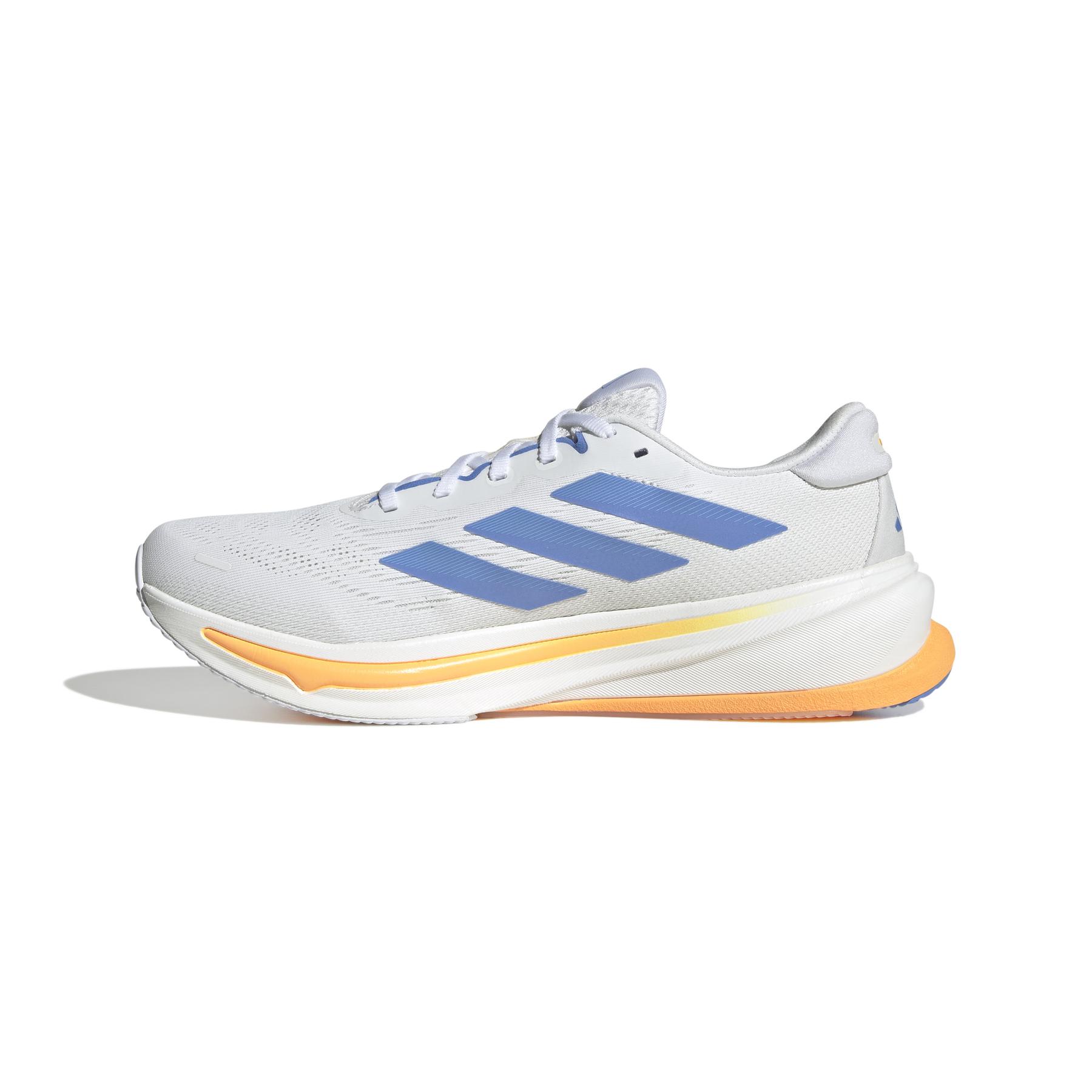 a/d/adidas_jq7709_5_footwear_photography_side_medial_center_view_white.jpg