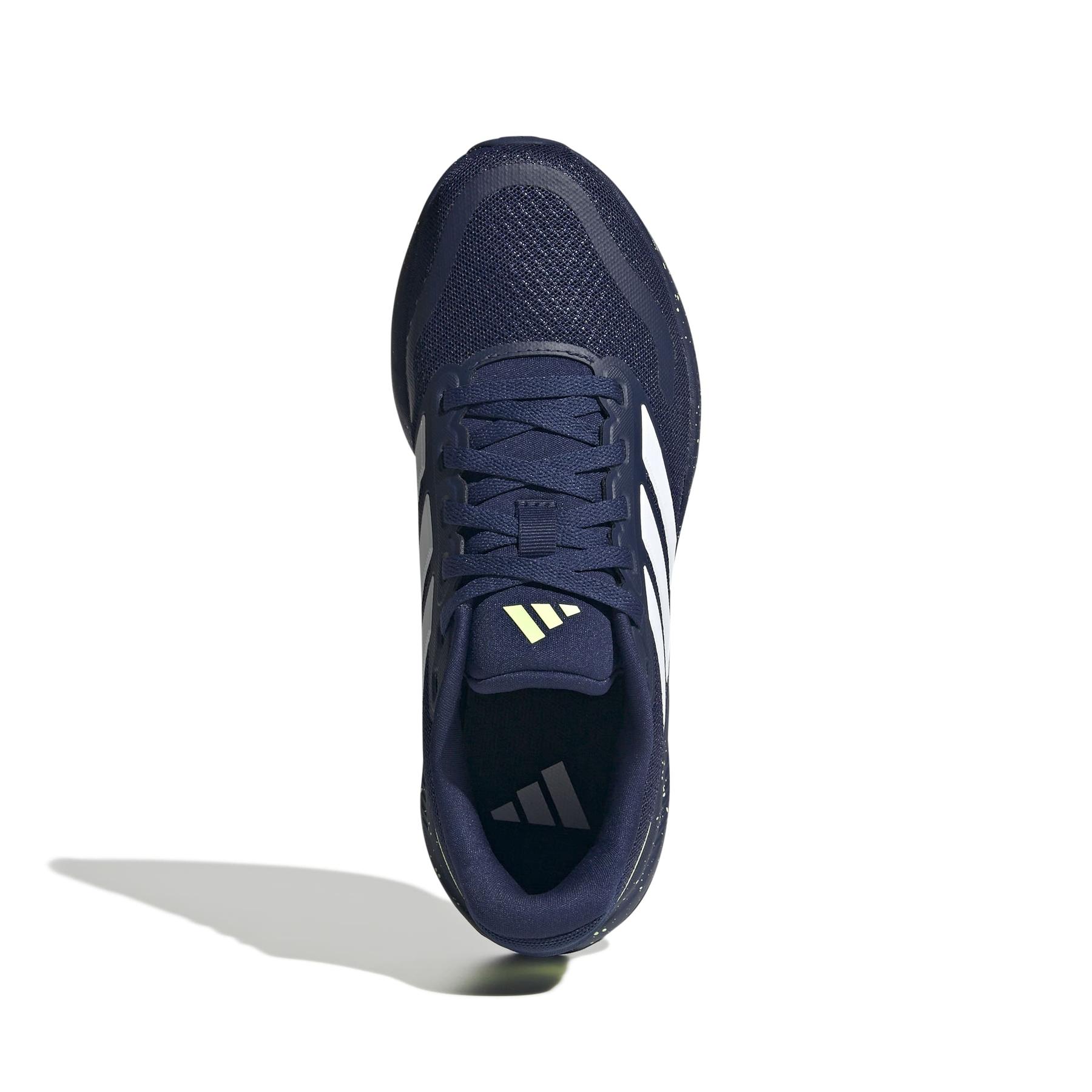 product/a/d/adidas_jq9781_3_footwear_photography_top_portrait_view_white-nw091625.jpg