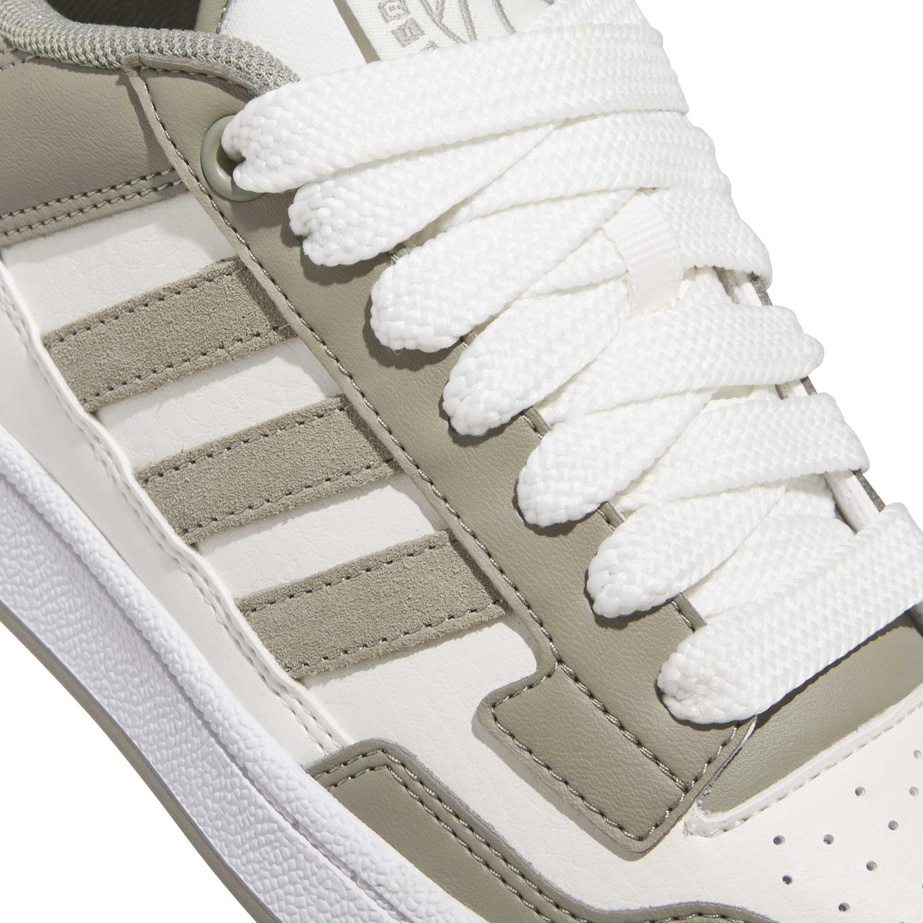 product/a/d/adidas_jr0165_8_footwear_photography_detail_view_1_white-nw091625.jpg