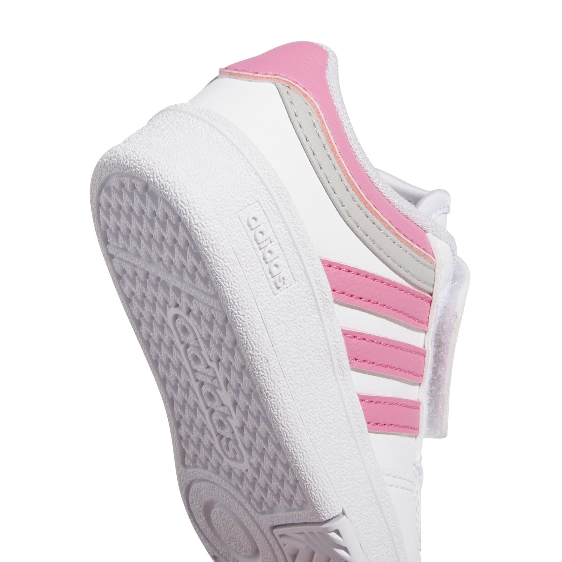 a/d/adidas_jr0190_8_footwear_photography_detail_view_1_white.jpg