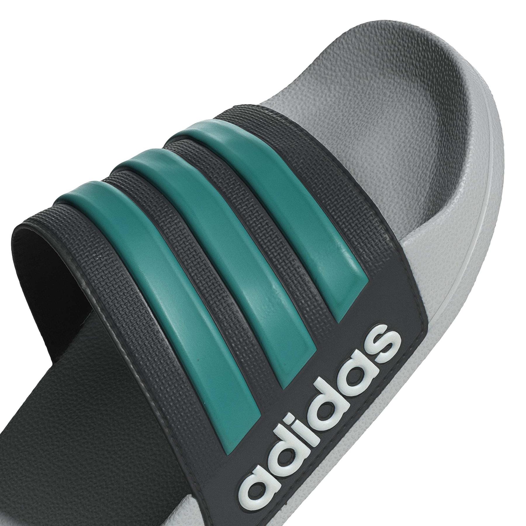 product/a/d/adidas_jr0668_8_footwear_photography_detail_view_1_white-nw091625.jpg