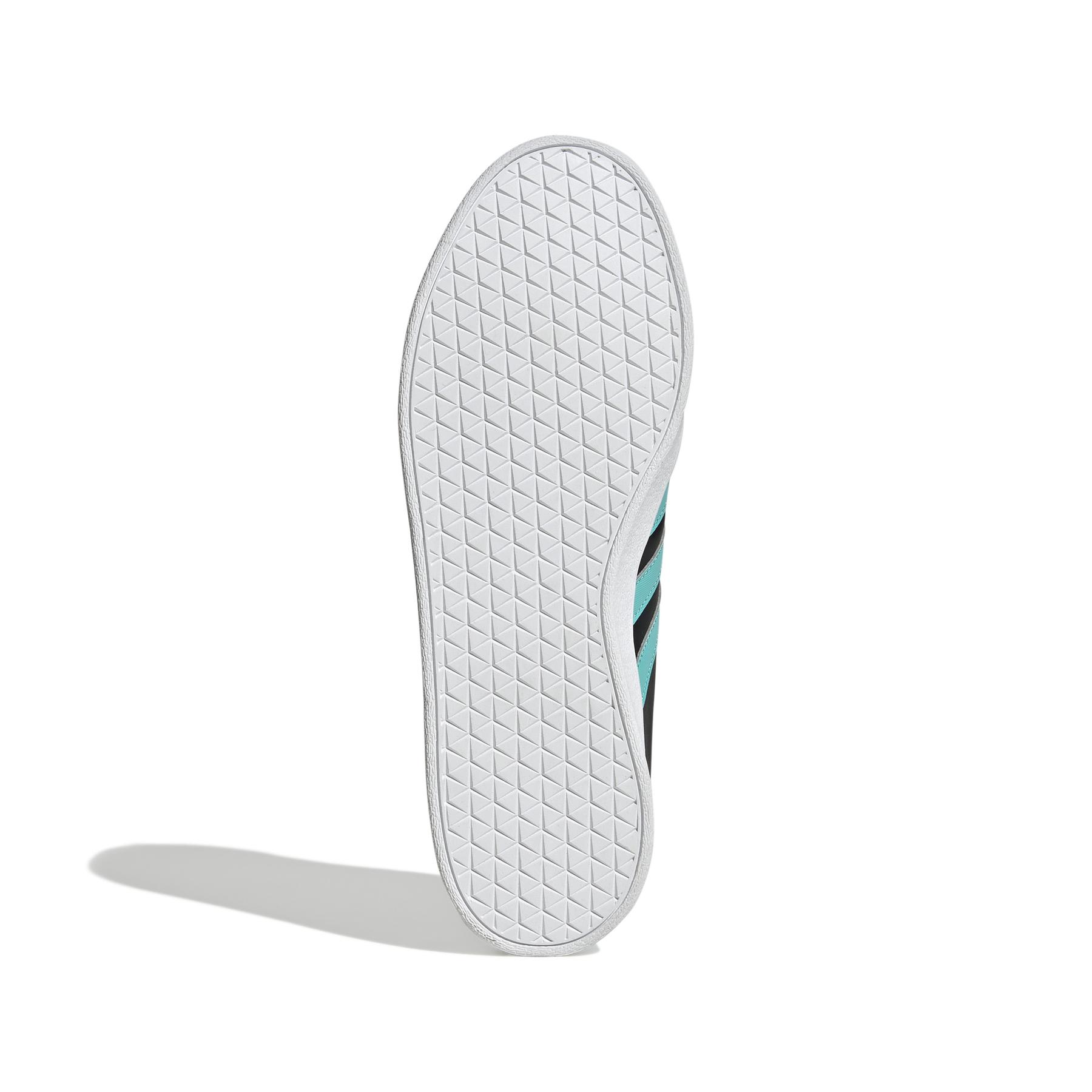 a/d/adidas_jr1068_4_footwear_photography_bottom_view_white.jpg