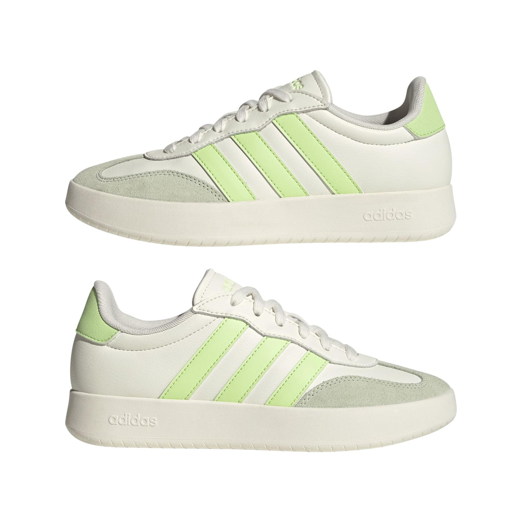 product/a/d/adidas_jr1190_10_footwear_photography_mirrored_pair_view_white-nw091625.jpg