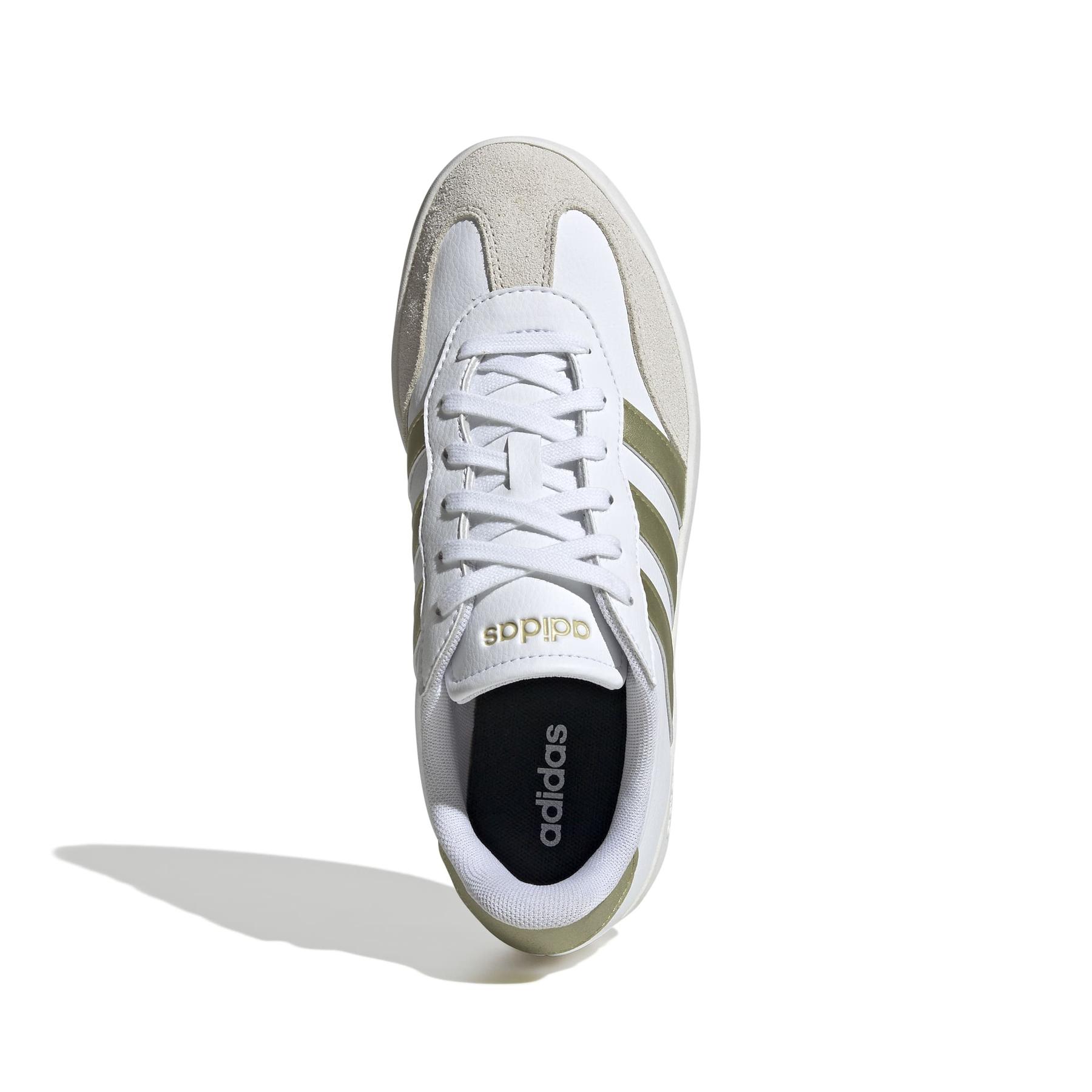 product/a/d/adidas_jr1191_3_footwear_photography_top_portrait_view_white-nw091625.jpg
