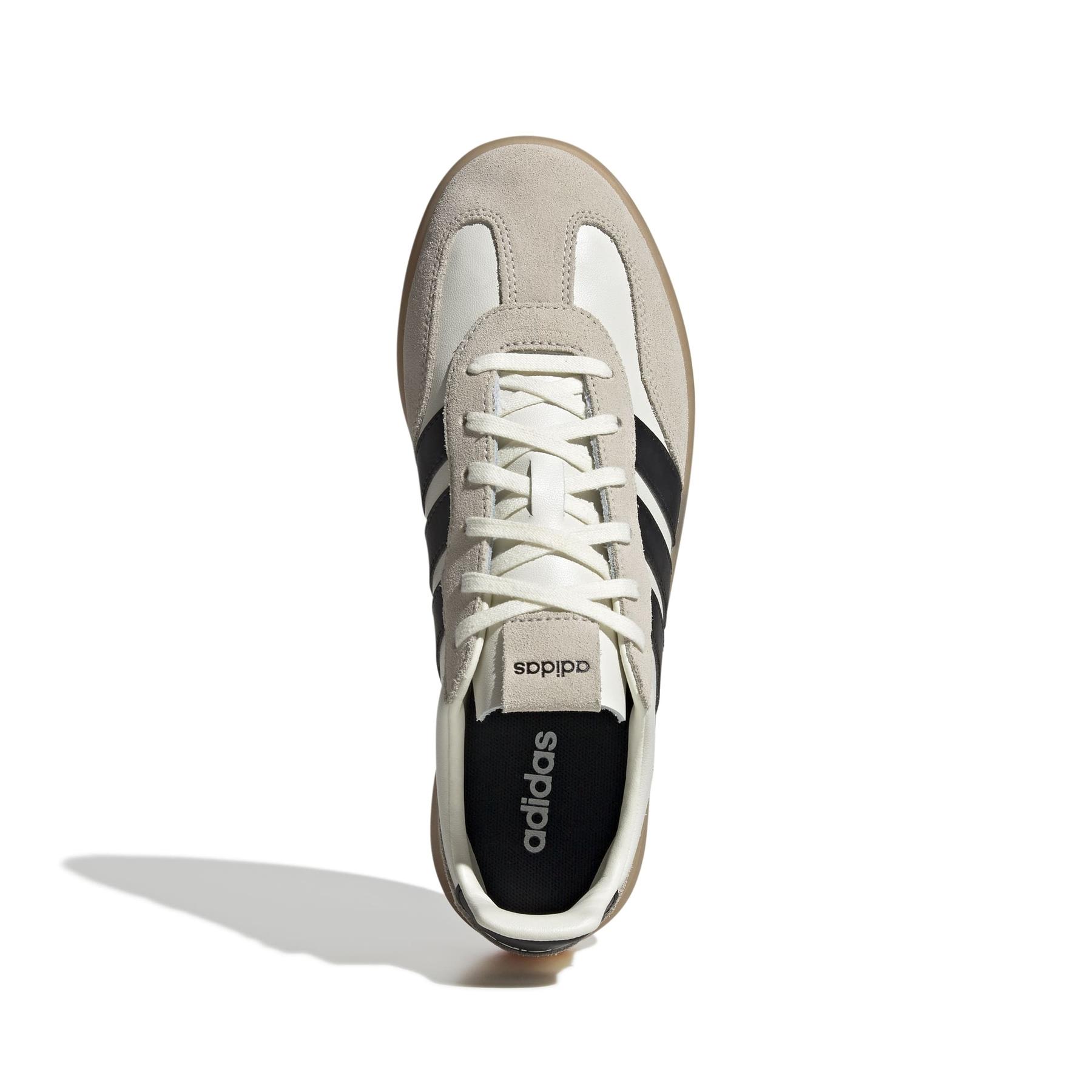 product/a/d/adidas_jr1227_3_footwear_photography_top_portrait_view_white-nw091625.jpg