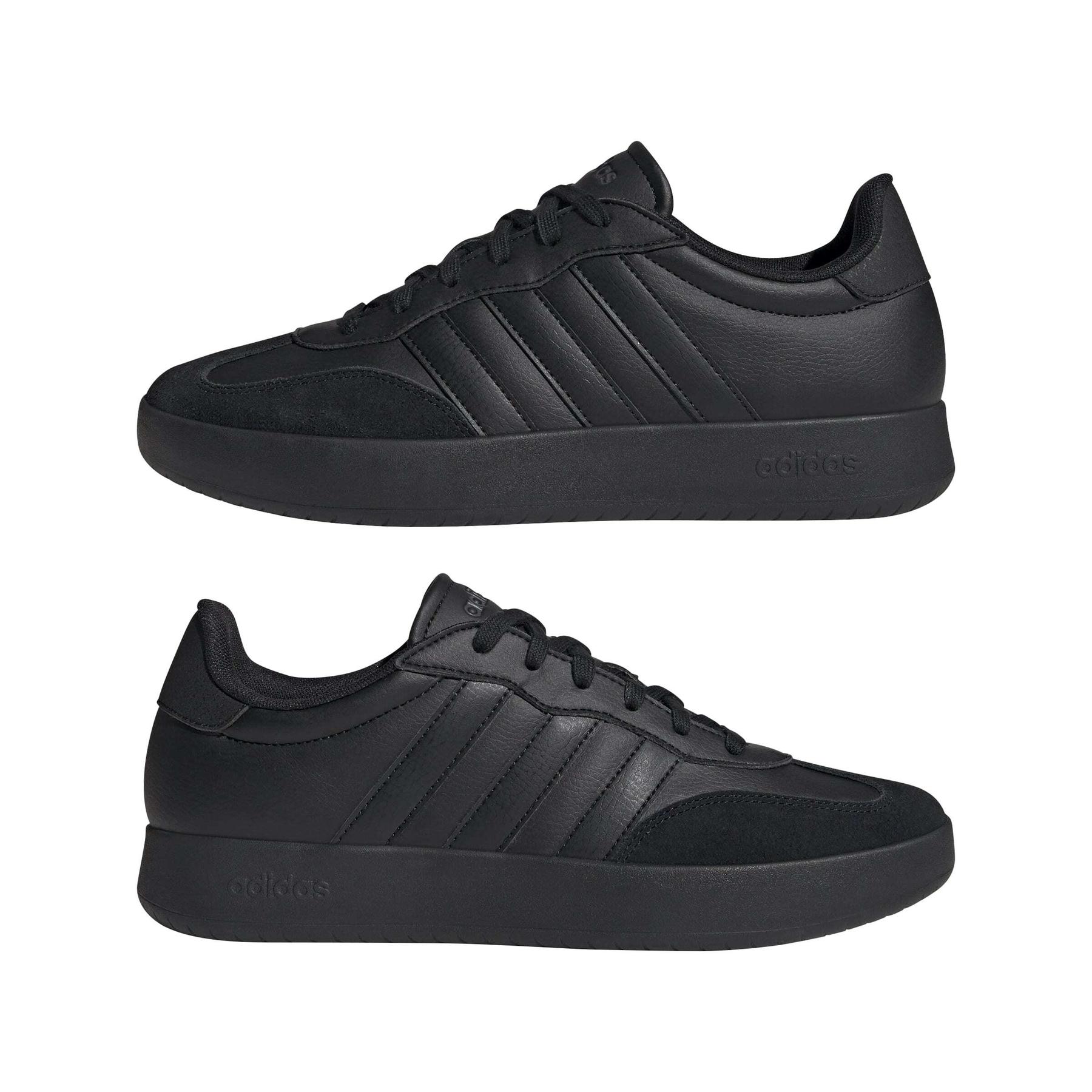 product/a/d/adidas_jr1321_10_footwear_photography_mirrored_pair_view_white-nw091625.jpg