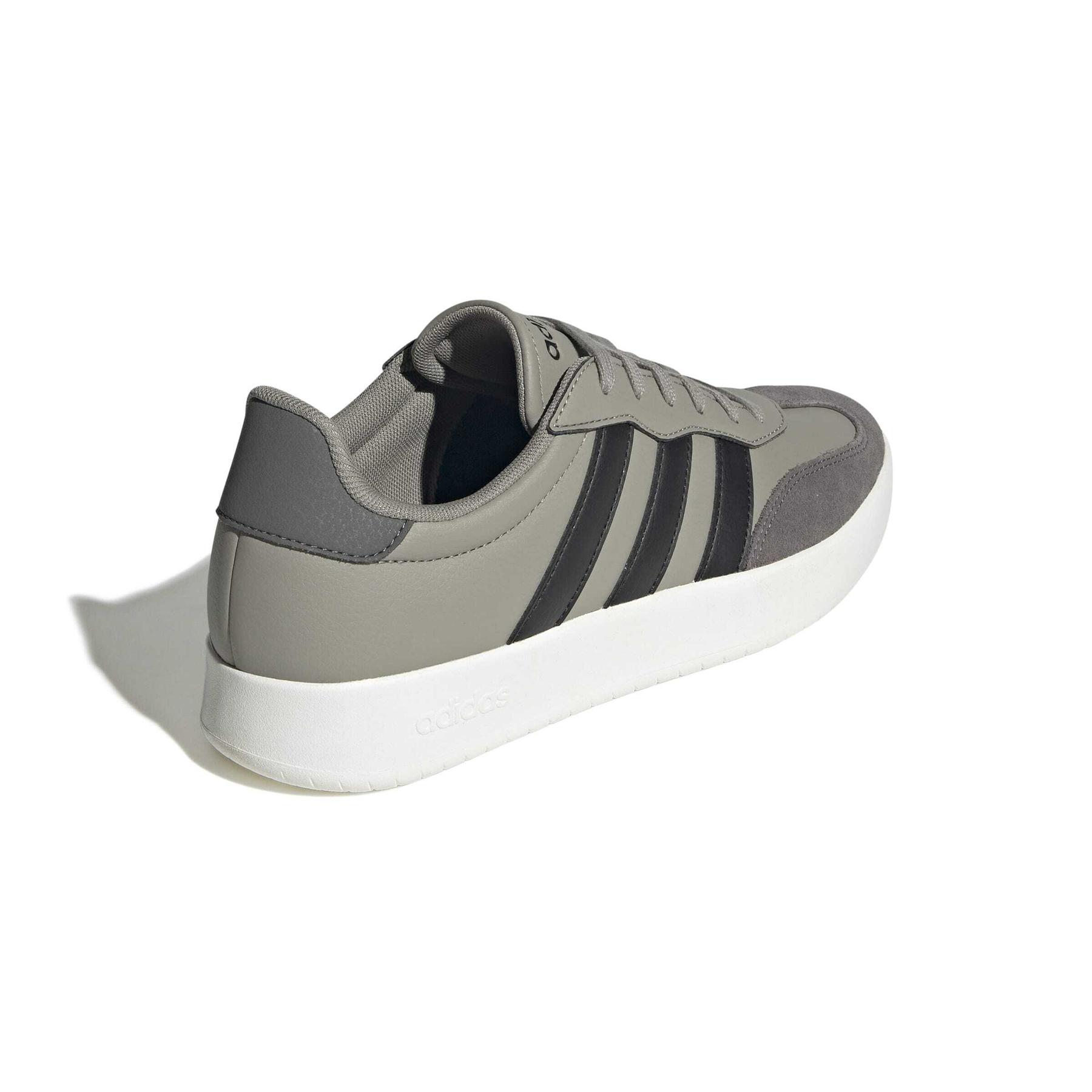 product/a/d/adidas_jr1324_7_footwear_photography_back_lateral_top_view_white-nw091625.jpg