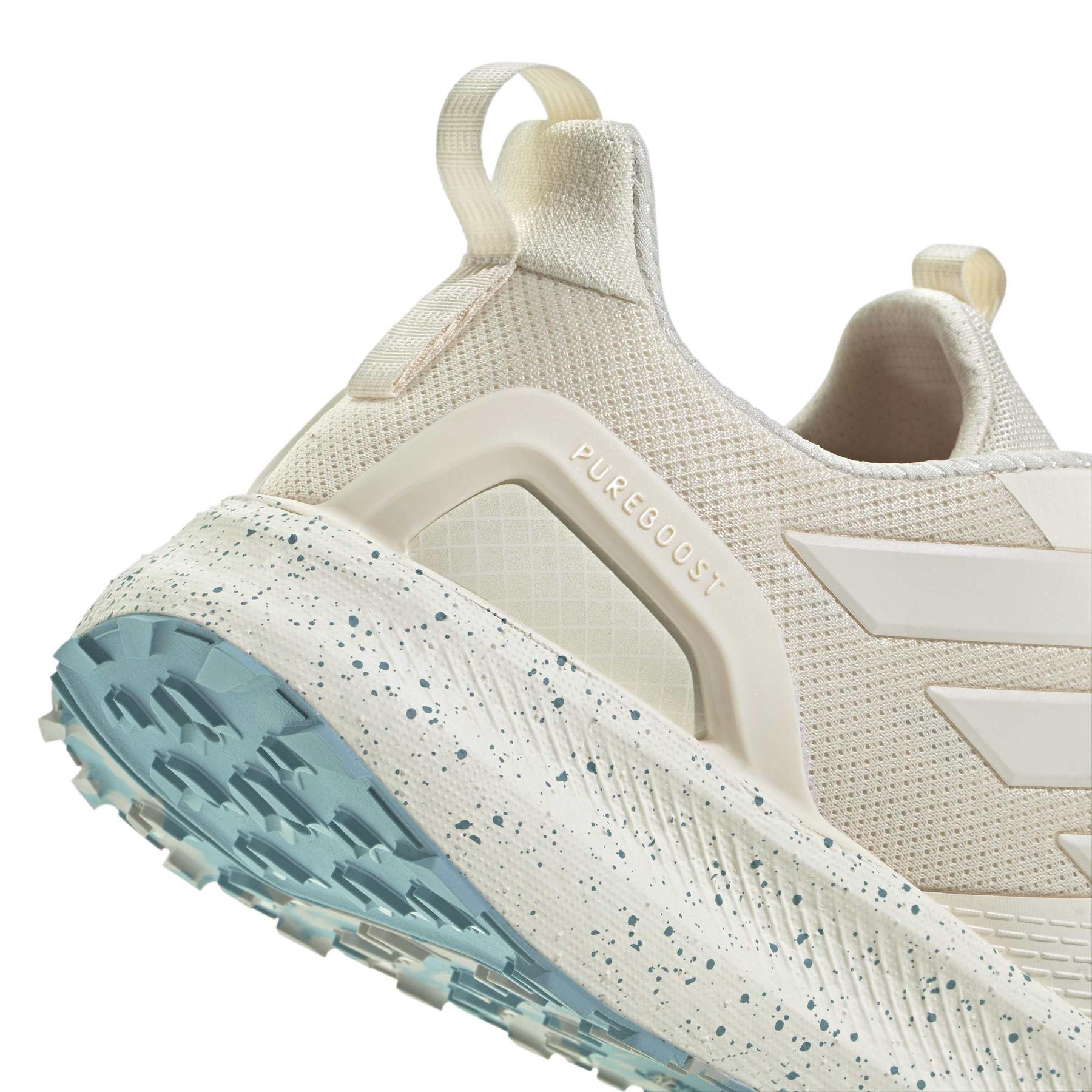 product/a/d/adidas_jr2576_9_footwear_photography_detail_view_2_white-nw091625.jpg