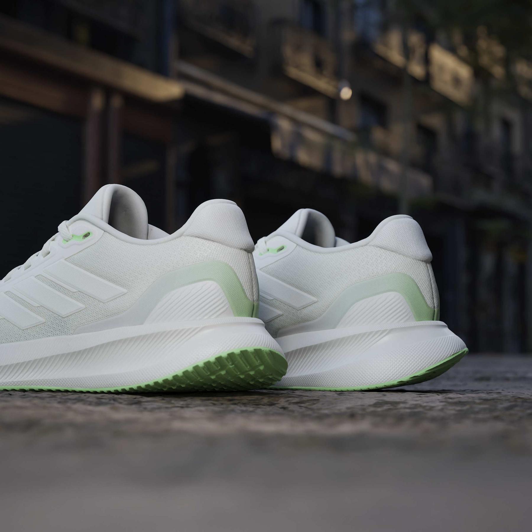 product/a/d/adidas_jr3096_22_footwear_photography_heromrktng_view_10-nw091625.jpg