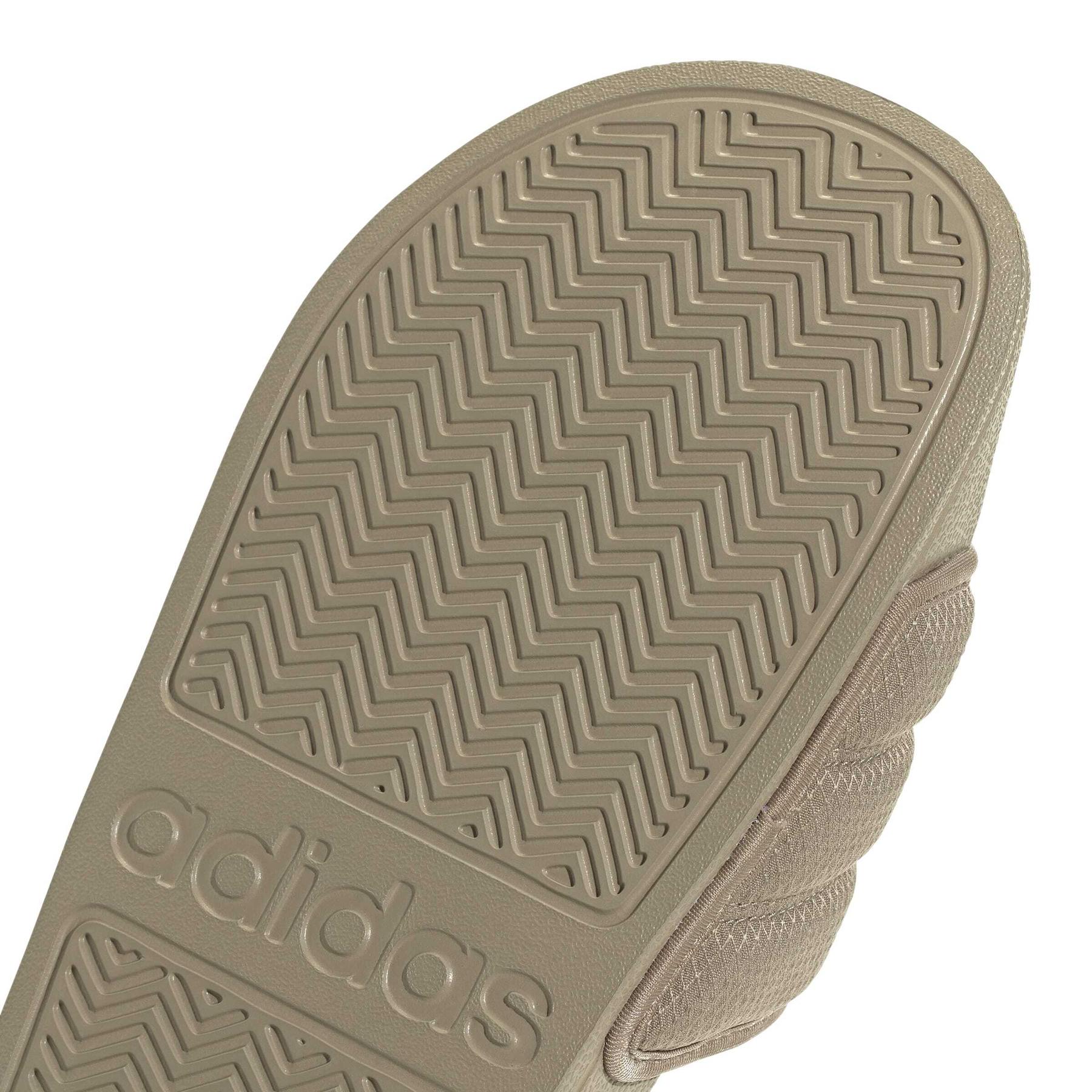 product/a/d/adidas_jr3261_9_footwear_photography_detail_view_2_white-nw091625.jpg