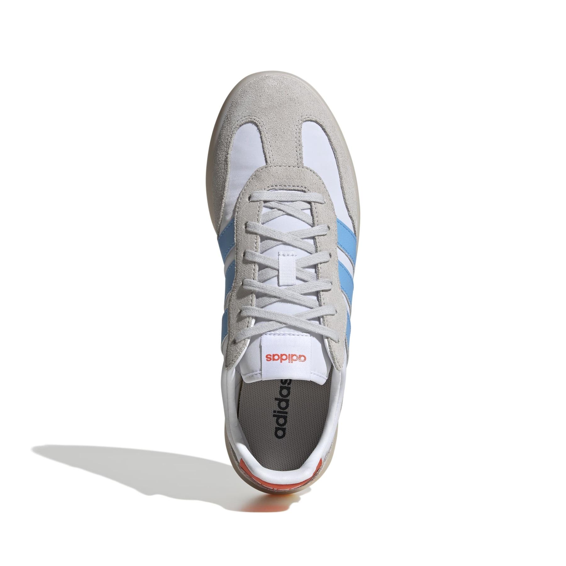 product/a/d/adidas_jr3516_3_footwear_photography_top_portrait_view_white-nw091625.jpg
