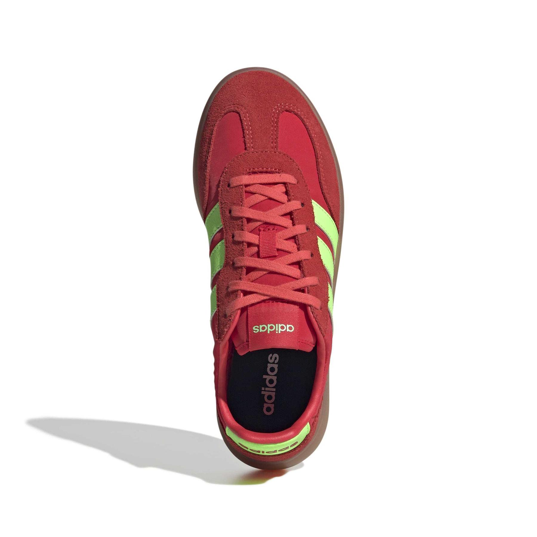 product/a/d/adidas_jr3539_3_footwear_photography_top_portrait_view_white-nw091625.jpg