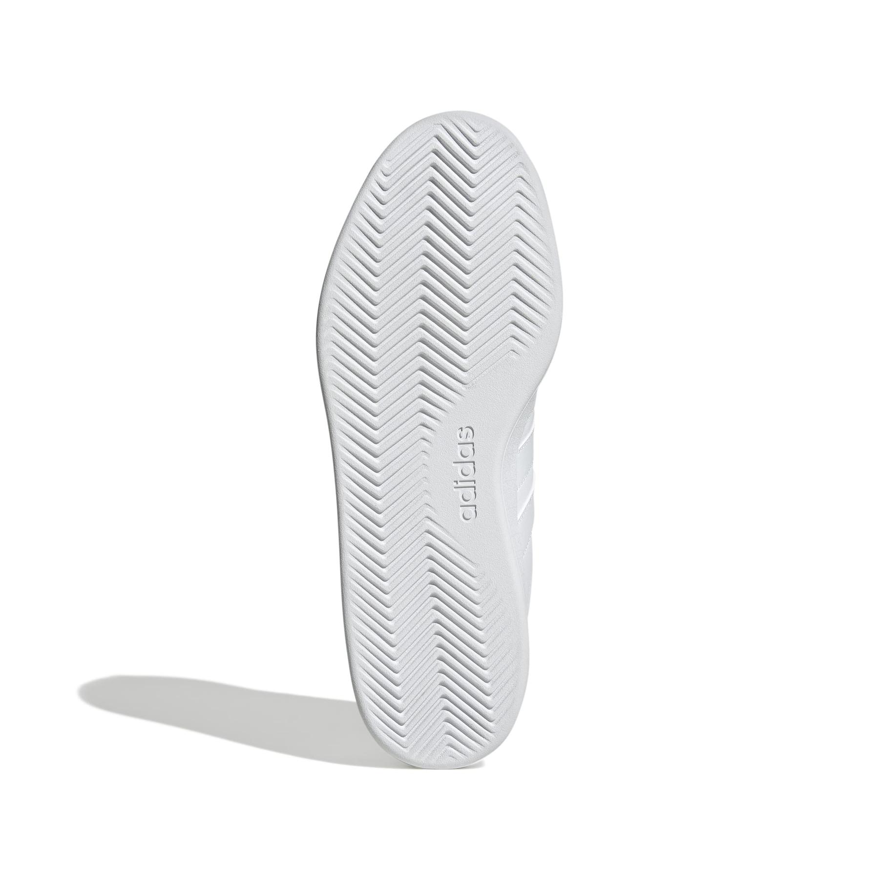 product/a/d/adidas_jr3546_4_footwear_photography_bottom_view_white-nw091625.jpg