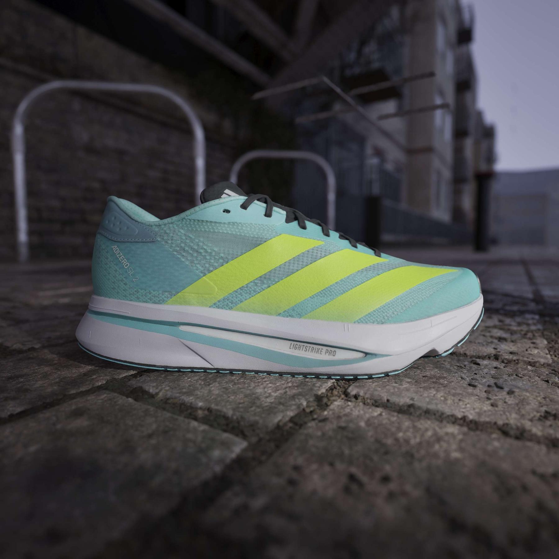 product/a/d/adidas_jr5121_16_footwear_photography_heromrktng_view_3-nw091725.jpg