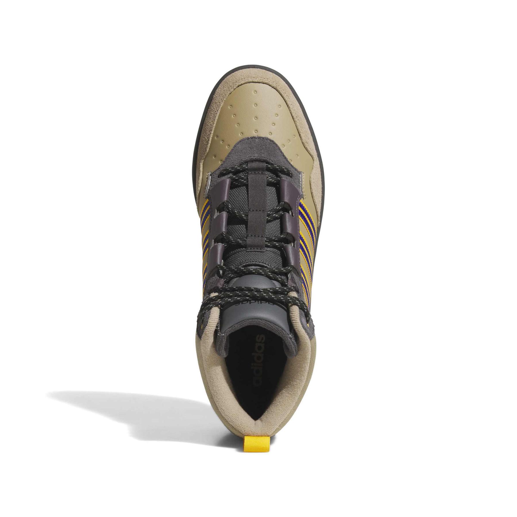 product/a/d/adidas_jr6704_3_footwear_photography_top_portrait_view_white-nw091725.jpg