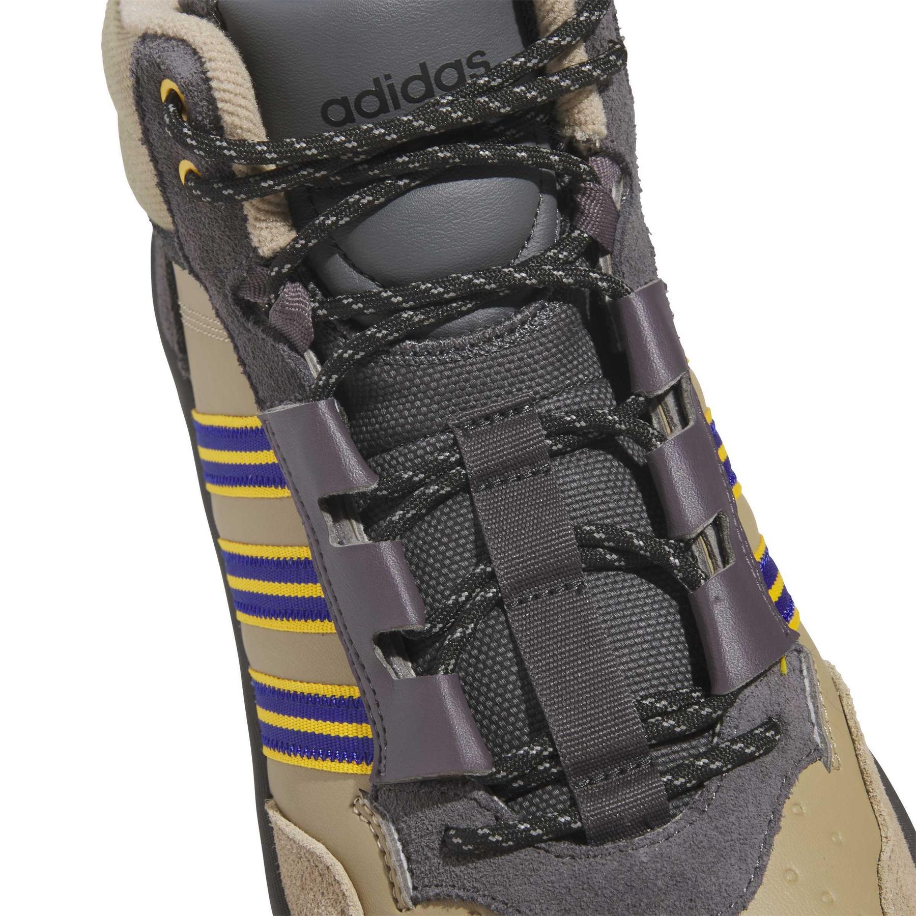 product/a/d/adidas_jr6704_8_footwear_photography_detail_view_1_white-nw091725.jpg