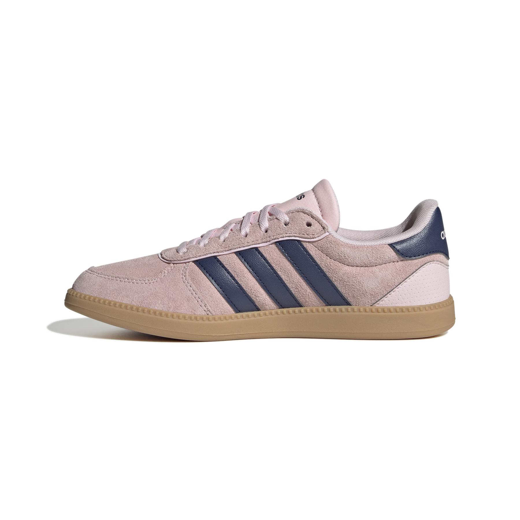 a/d/adidas_jr6906_5_footwear_photography_side_medial_center_view_white.jpg