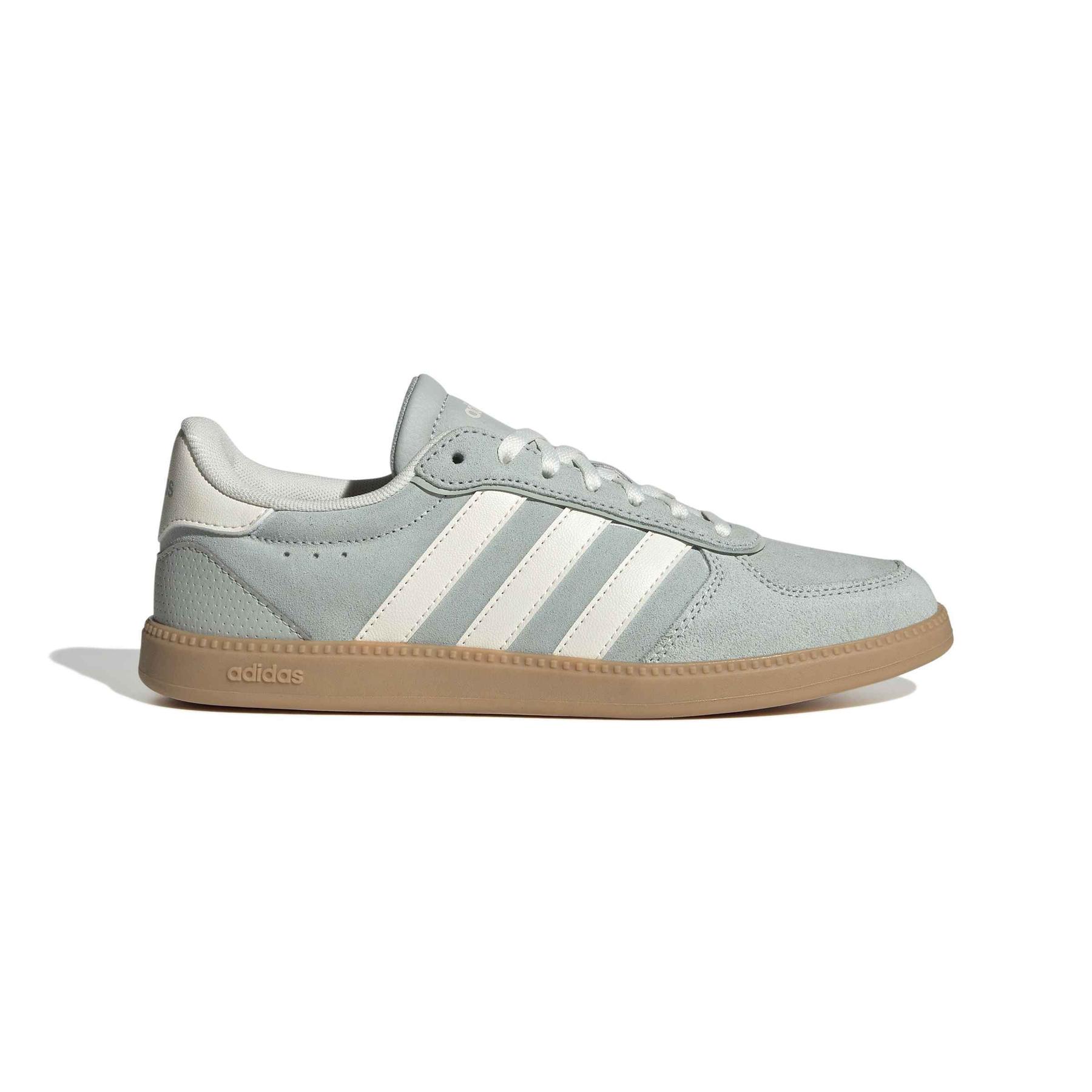product/a/d/adidas_jr6907_1_footwear_photography_side_lateral_center_view_white-nw091725.jpg