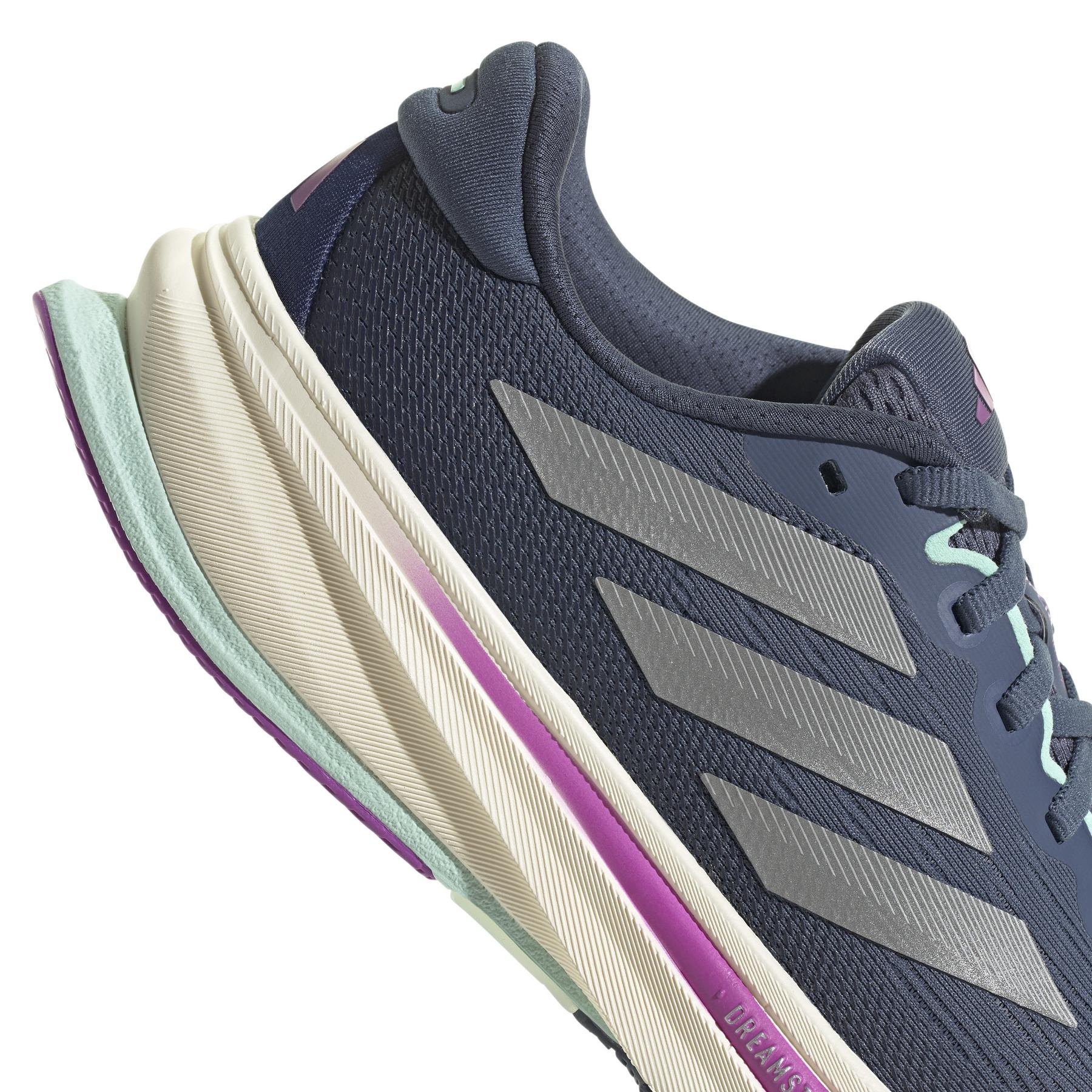 product/a/d/adidas_jr7688_9_footwear_photography_detail_view_2_white-nw091725.jpg