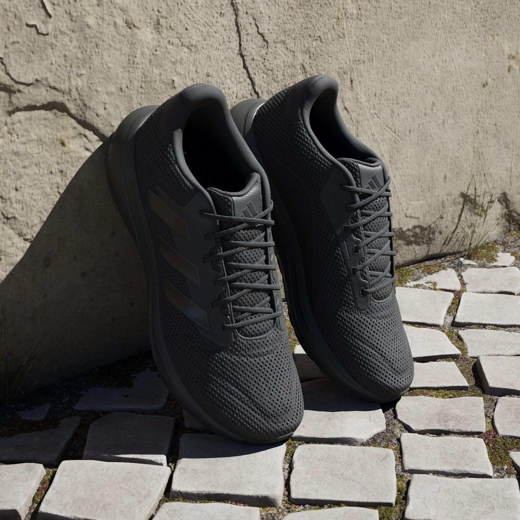 product/a/d/adidas_jr8058_18_footwear_photography_heromrktng_view_5-nw091725.jpg
