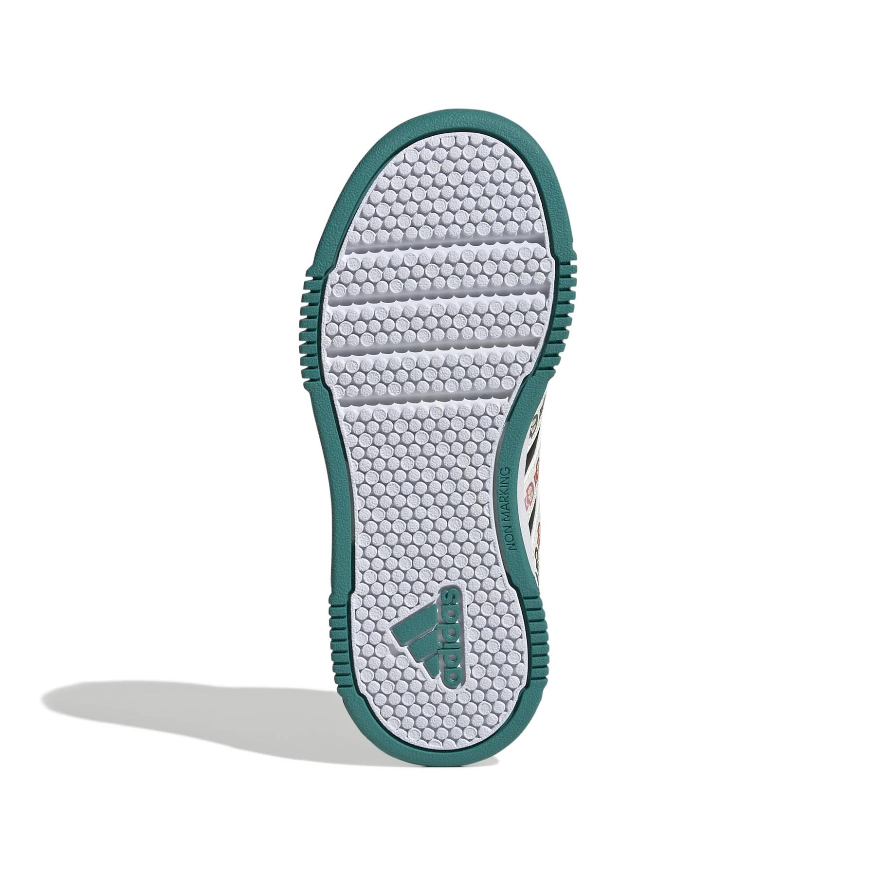 product/a/d/adidas_jr8127_4_footwear_photography_bottom_view_white-nw091725.jpg