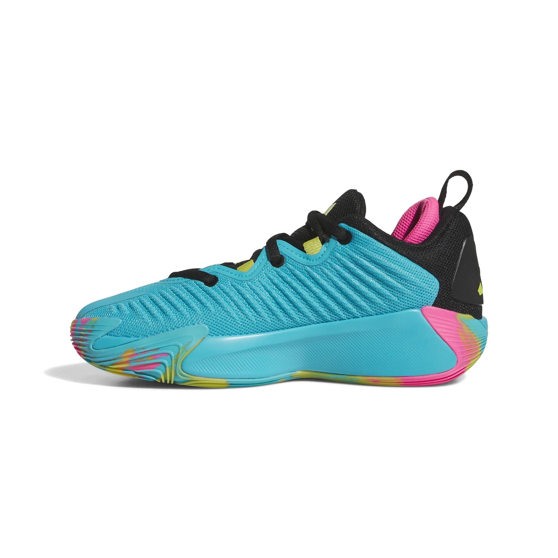 product/a/d/adidas_jr8299_4_footwear_photography_side_medial_center_view_white-nw091725.jpg