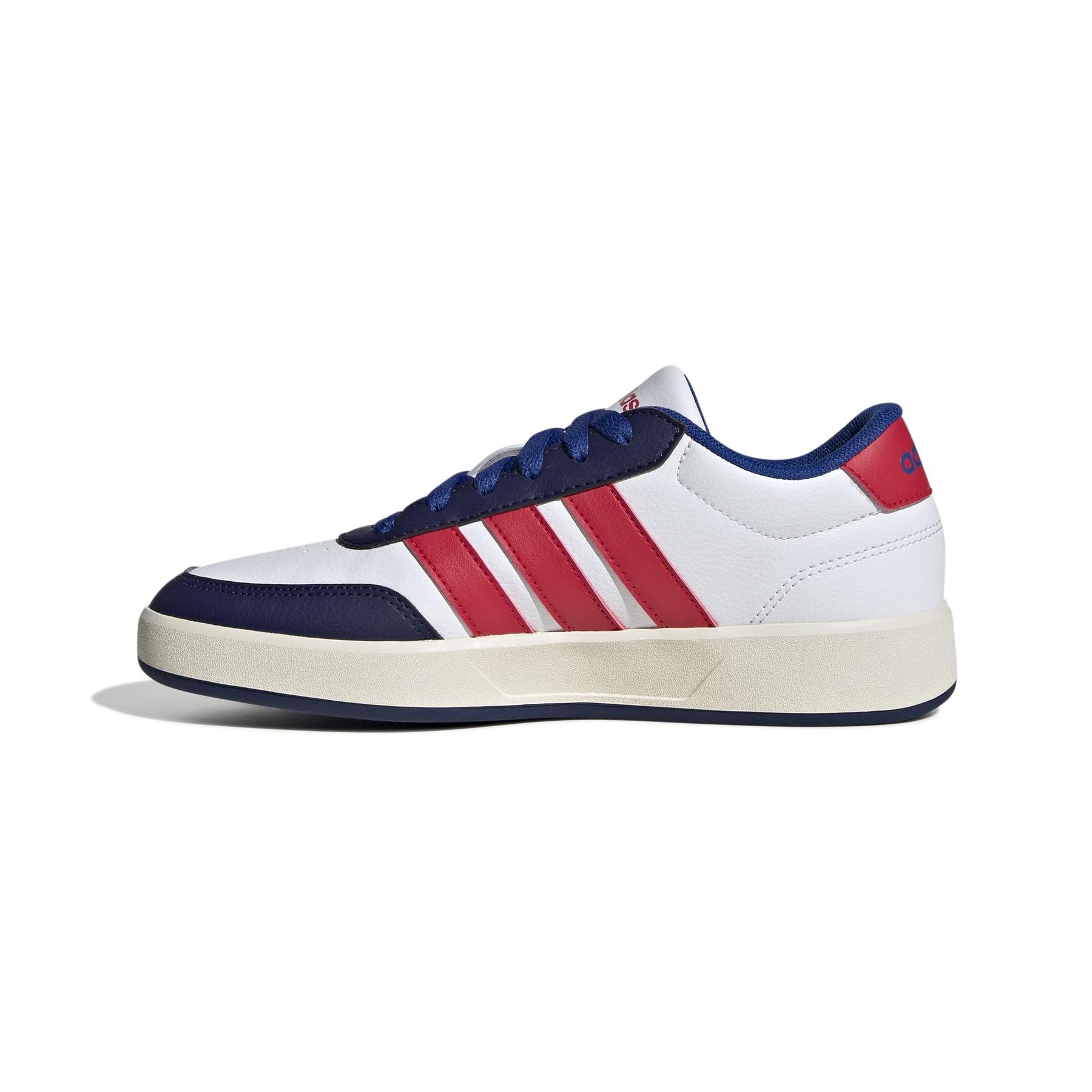 product/a/d/adidas_jr8443_5_footwear_photography_side_medial_center_view_white.jpg