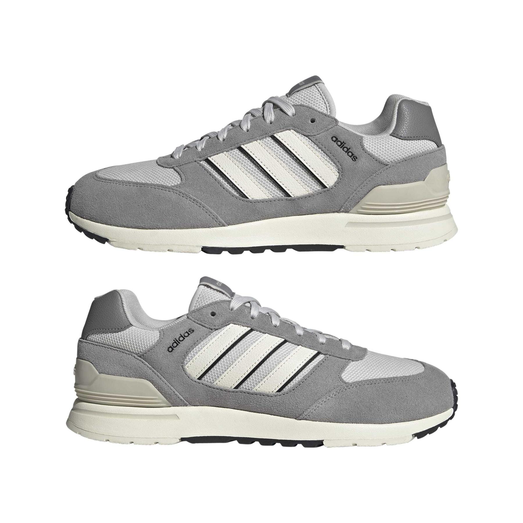 a/d/adidas_jr8704_10_footwear_photography_mirrored_pair_view_white.jpg