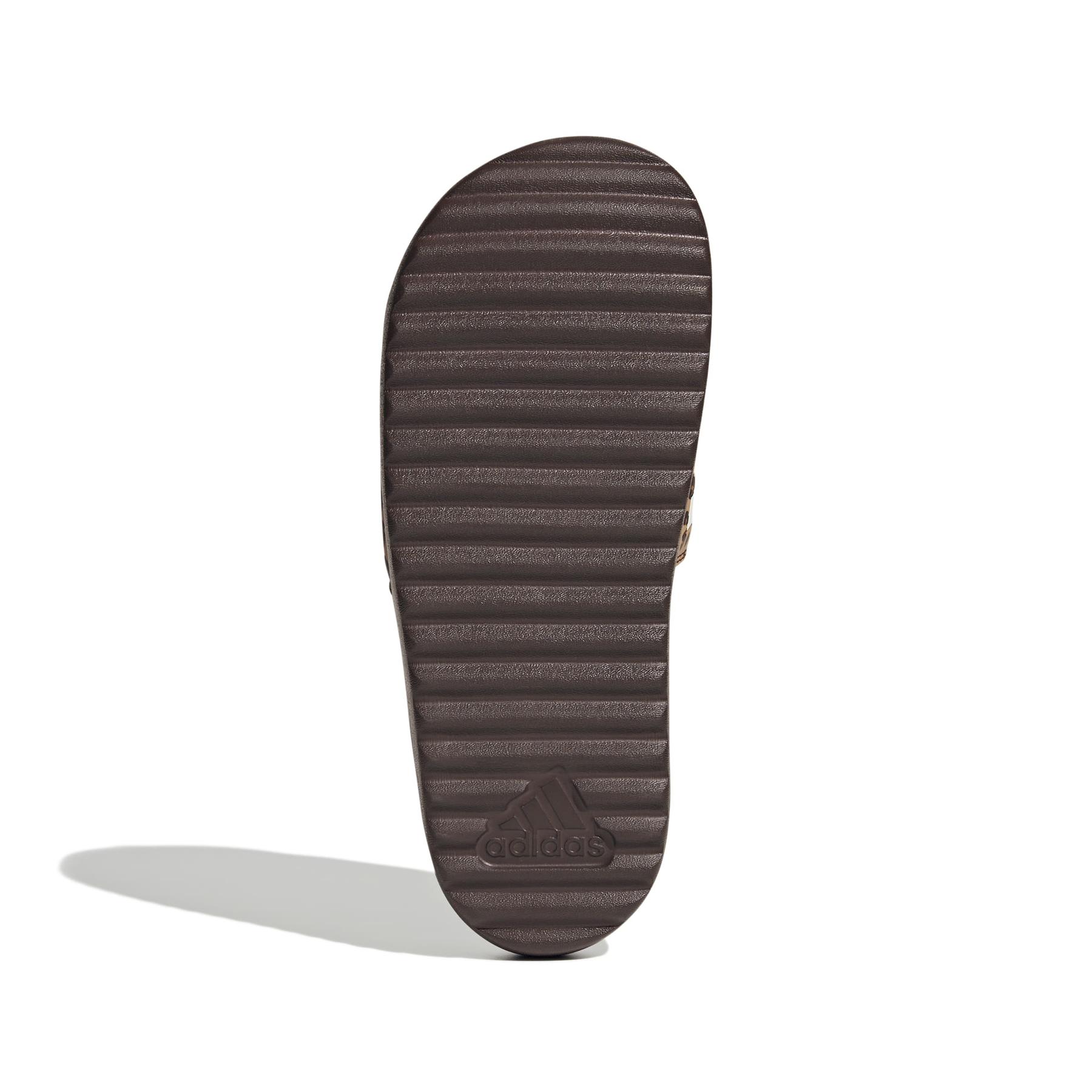 product/a/d/adidas_jr9234_4_footwear_photography_bottom_view_white-nw091725.jpg